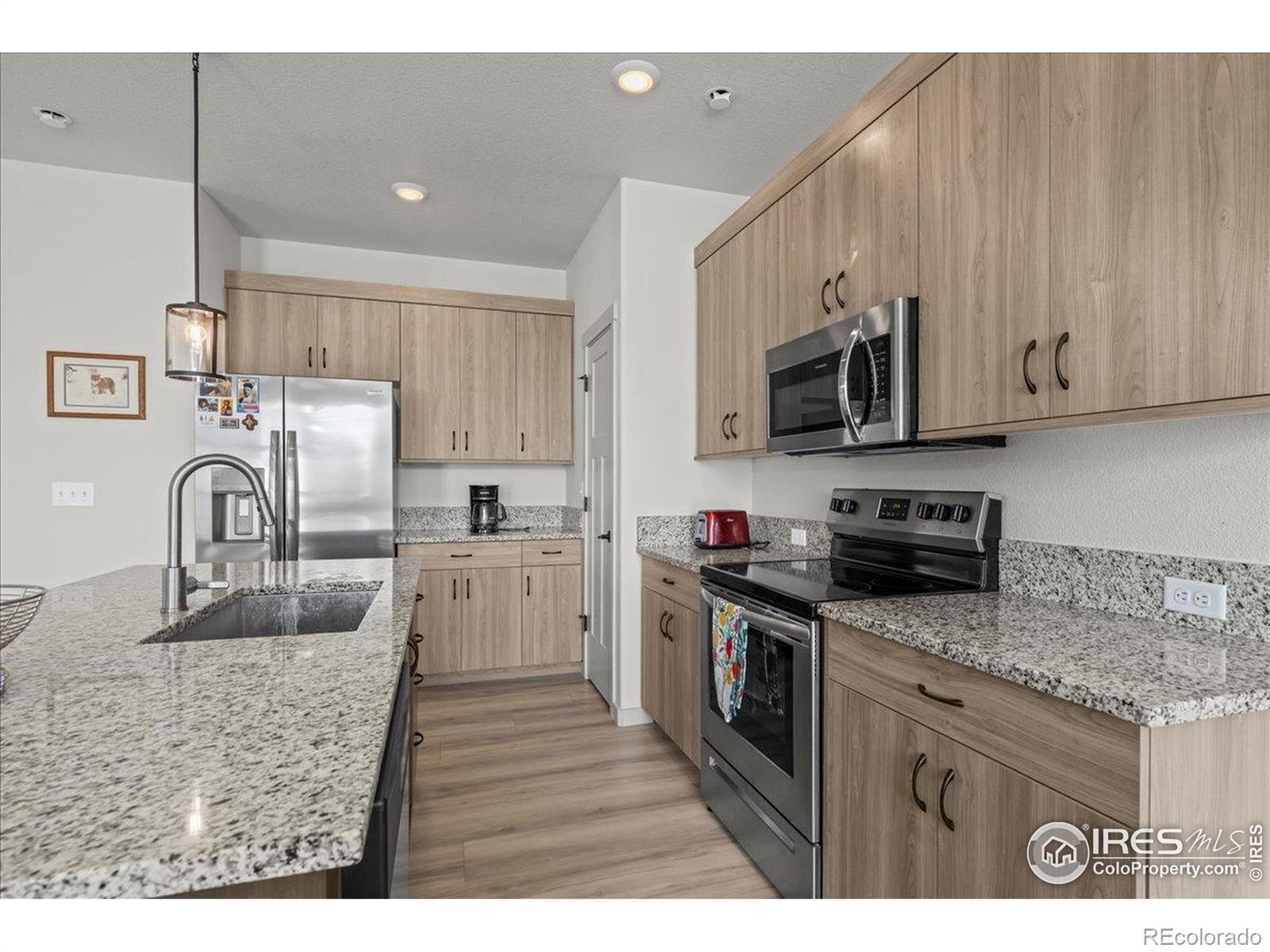 MLS Image #13 for 1088  blue bell road,berthoud, Colorado