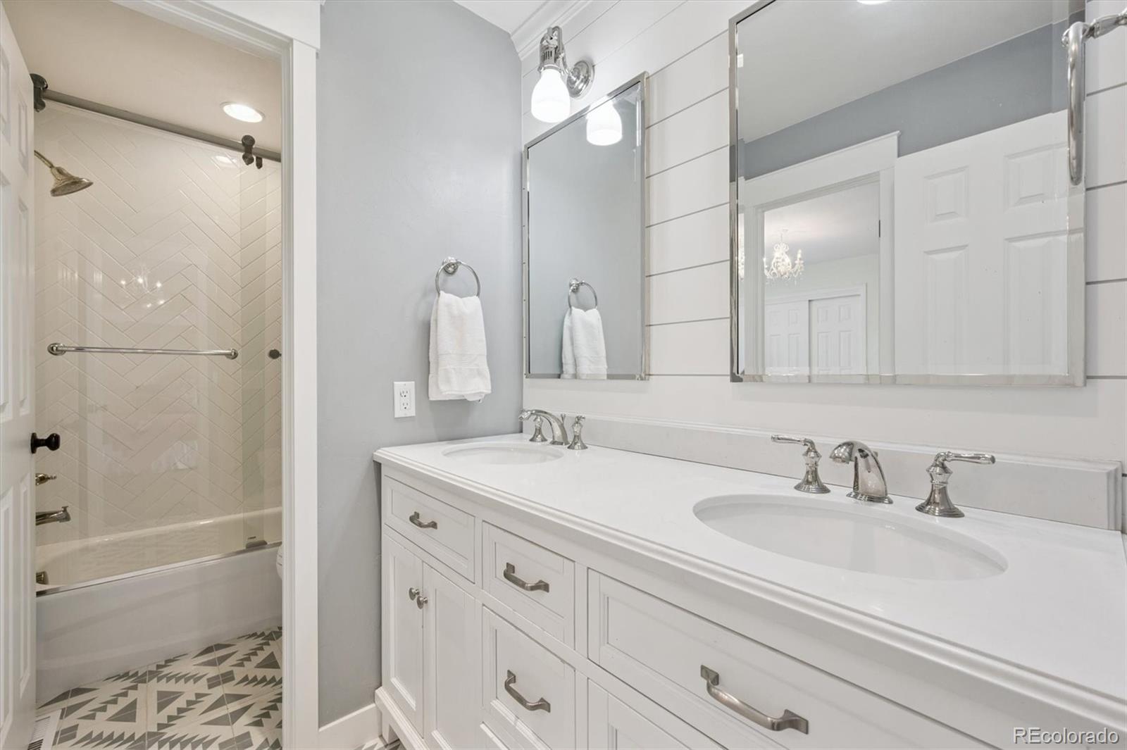 MLS Image #24 for 9788  isabel court,highlands ranch, Colorado