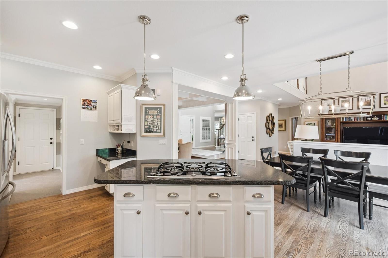 MLS Image #9 for 9788  isabel court,highlands ranch, Colorado