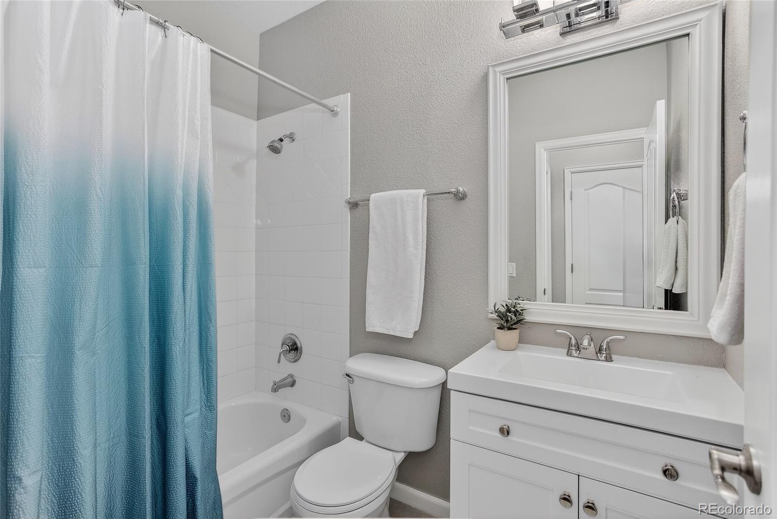 MLS Image #23 for 7153 s versailles way,aurora, Colorado