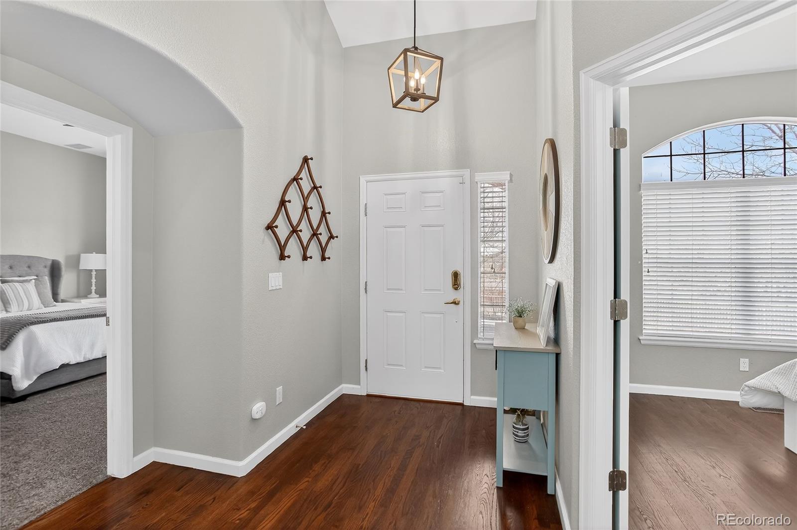 MLS Image #3 for 7153 s versailles way,aurora, Colorado
