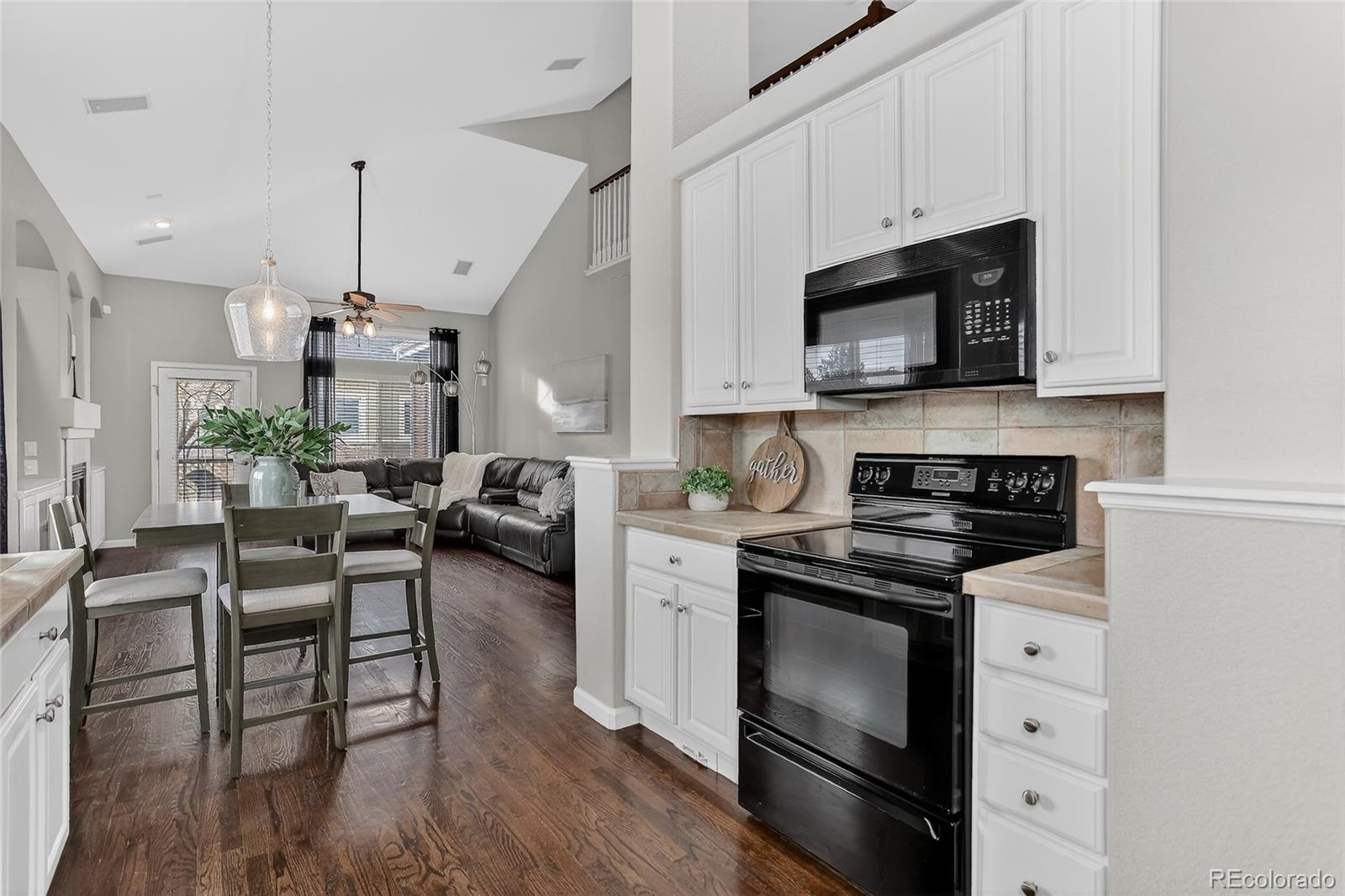 MLS Image #7 for 7153 s versailles way,aurora, Colorado