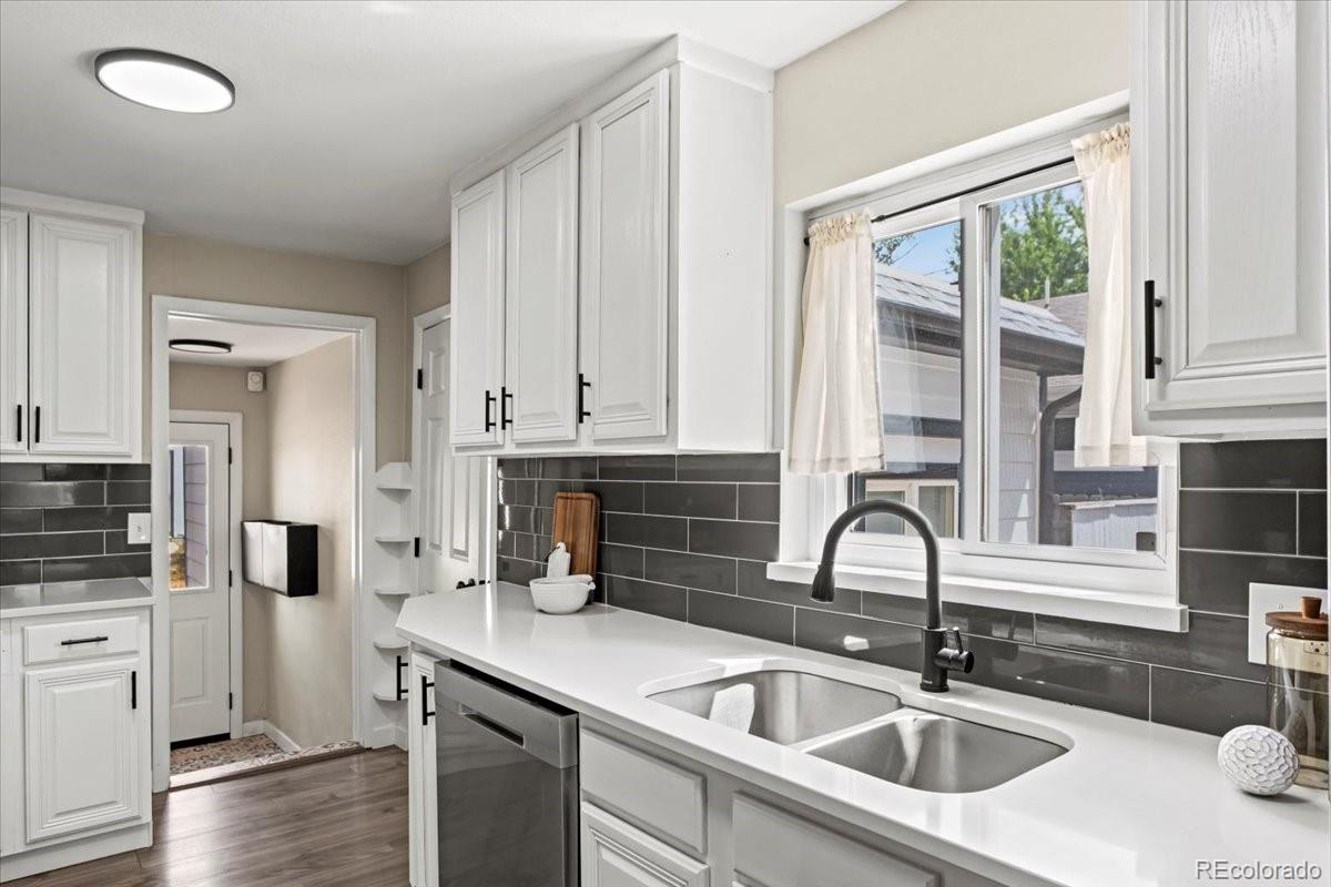 MLS Image #9 for 4822 s grant street,englewood, Colorado