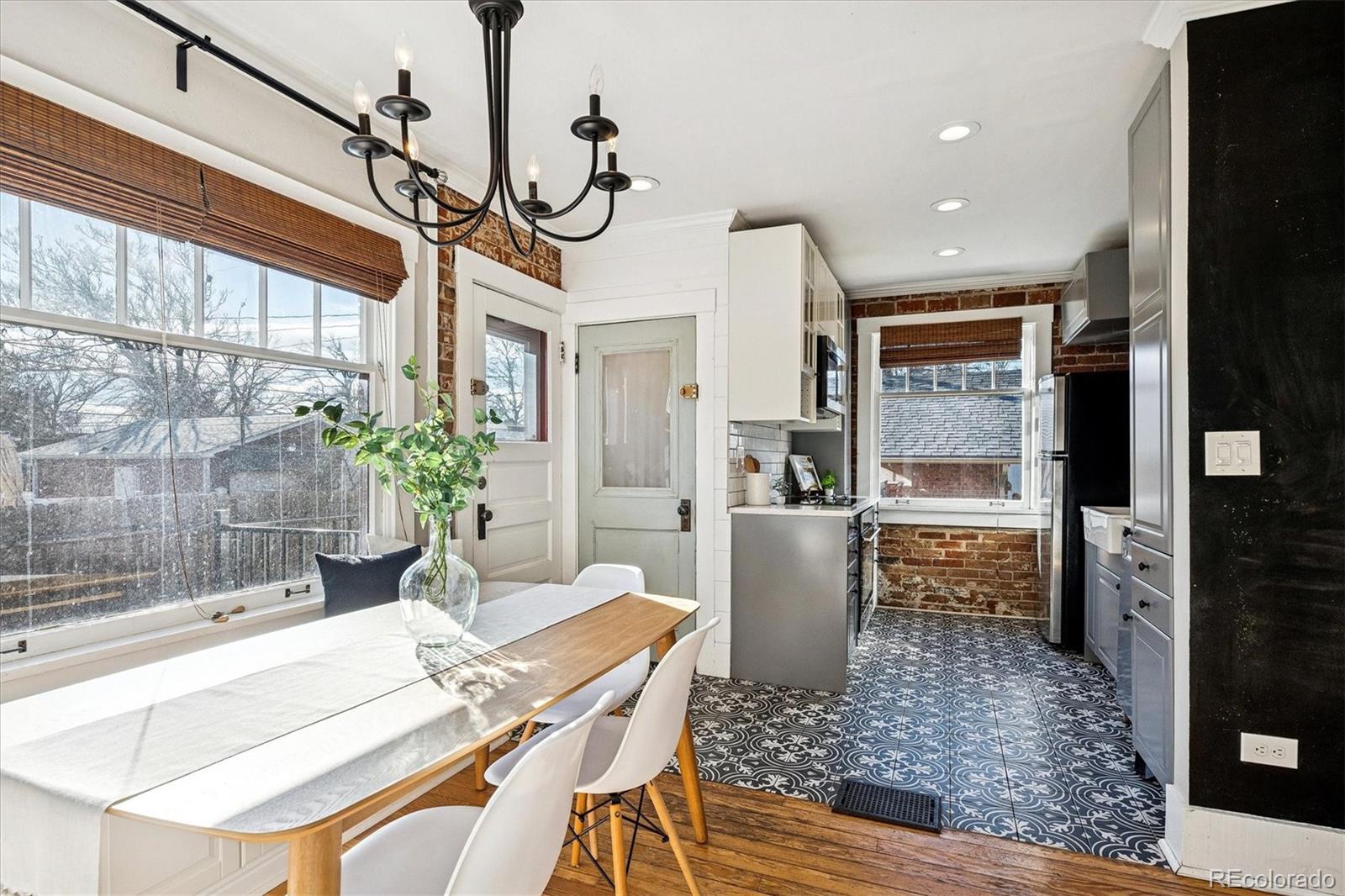 MLS Image #10 for 122 e louisiana avenue,denver, Colorado