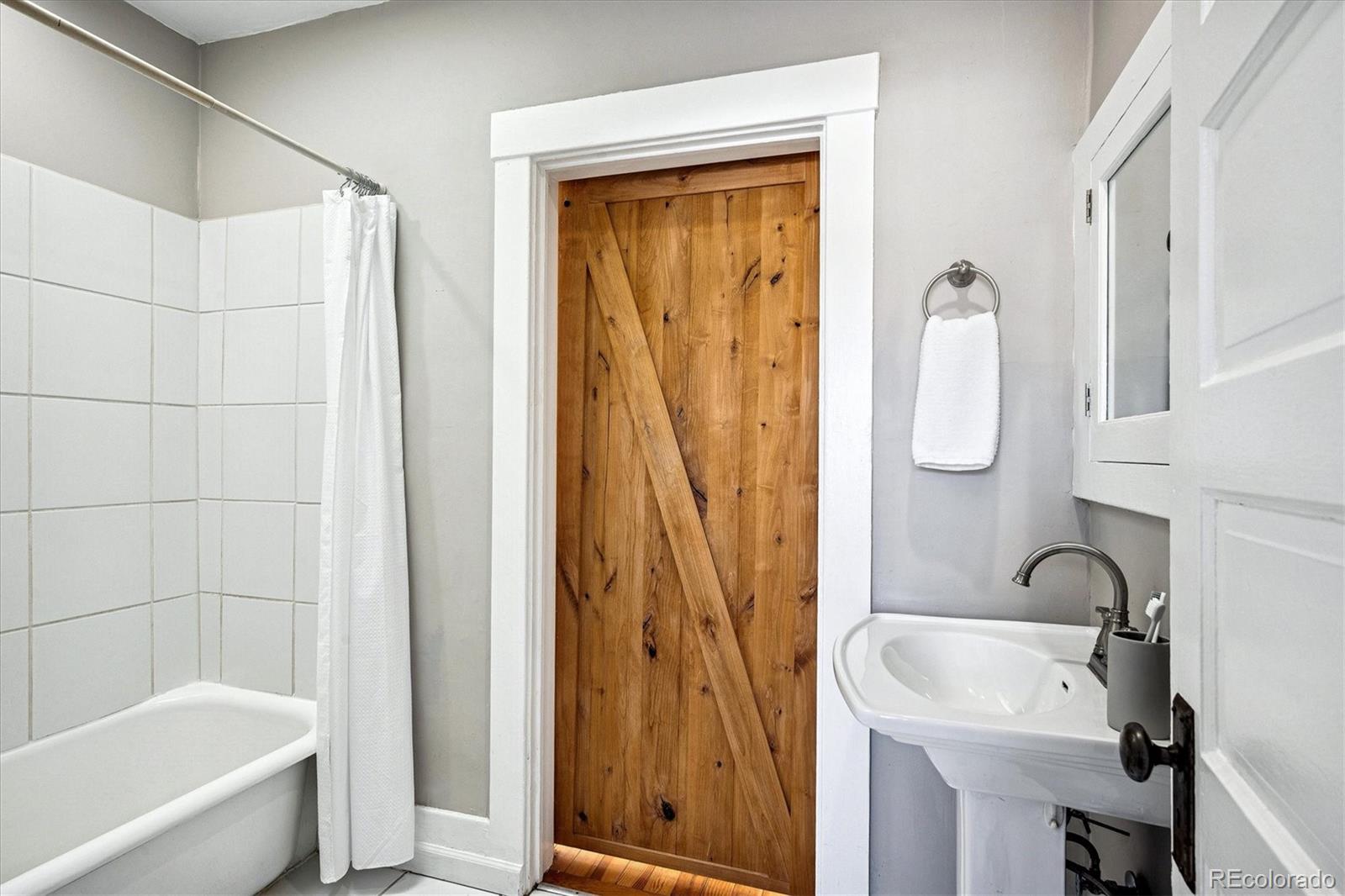 MLS Image #22 for 122 e louisiana avenue,denver, Colorado