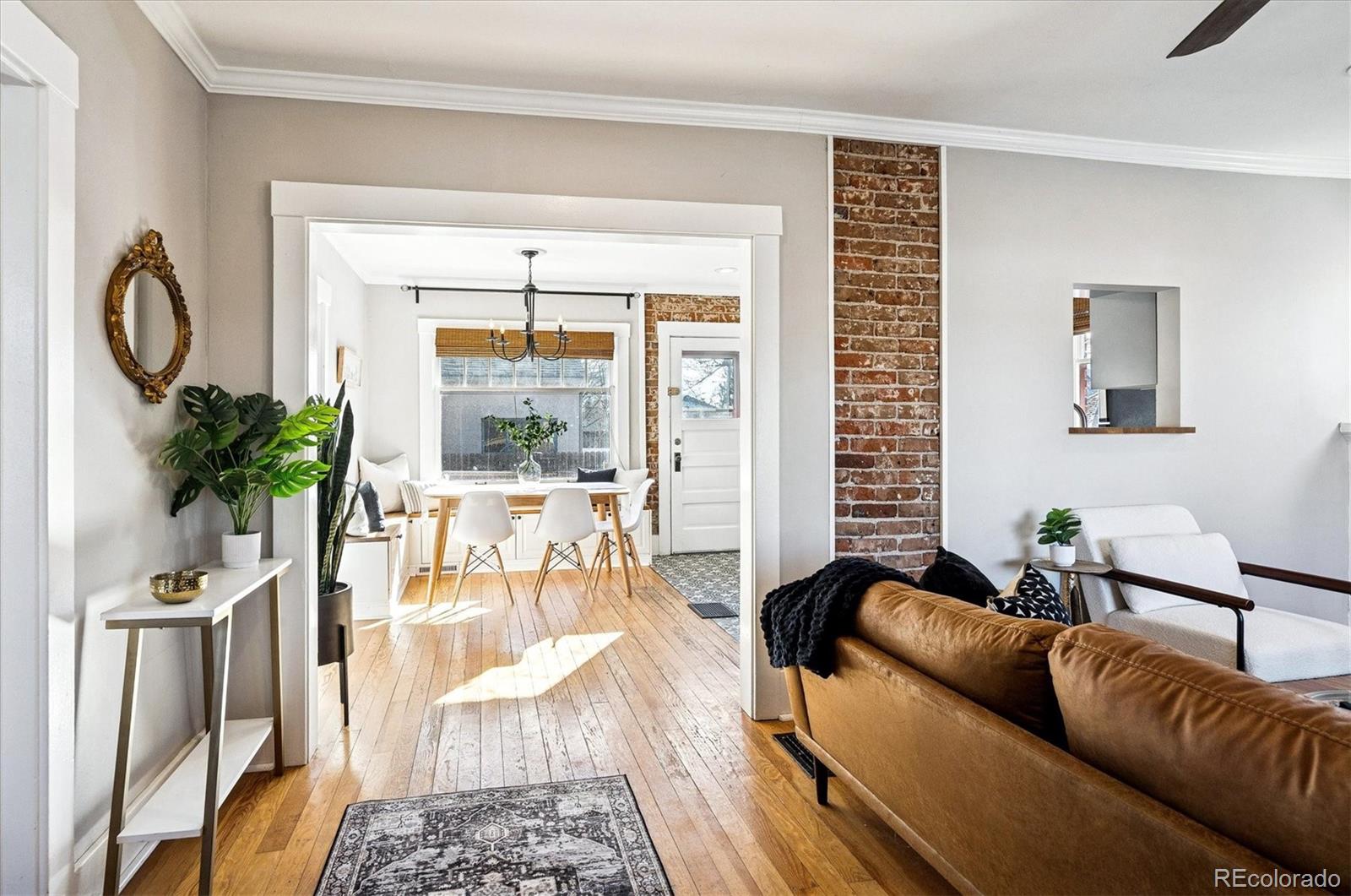 MLS Image #4 for 122 e louisiana avenue,denver, Colorado