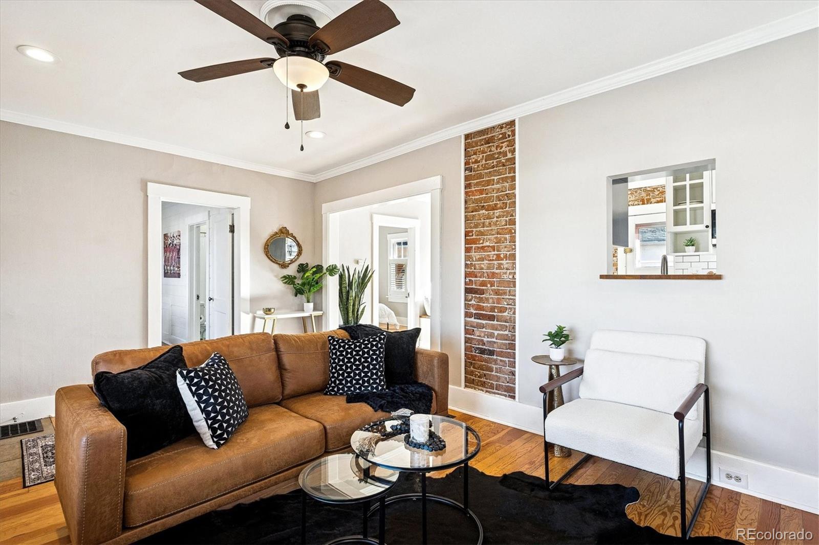 MLS Image #8 for 122 e louisiana avenue,denver, Colorado