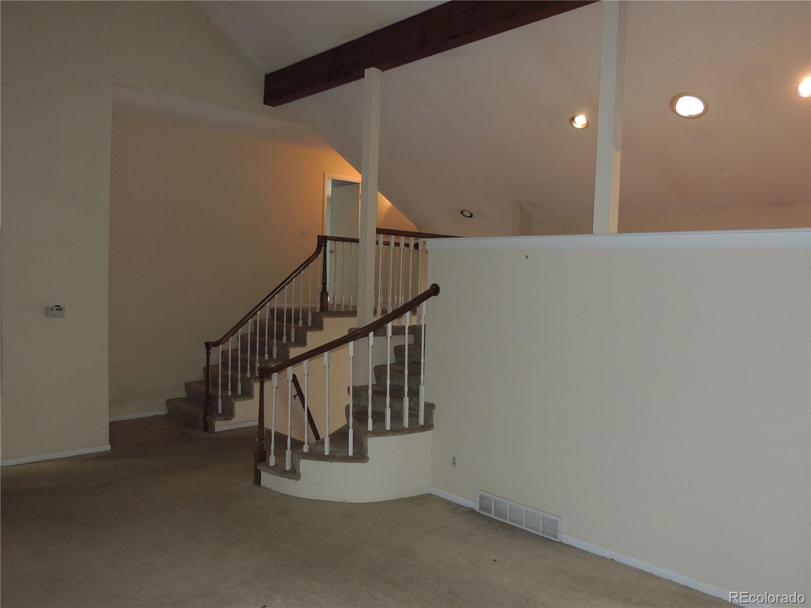 MLS Image #7 for 4530 s verbena street,denver, Colorado