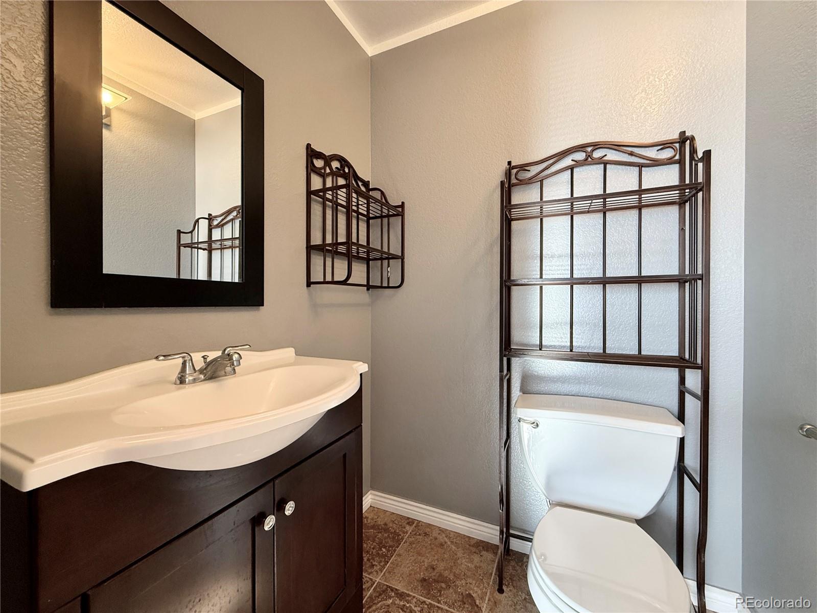 MLS Image #12 for 21984 e crestline lane,aurora, Colorado