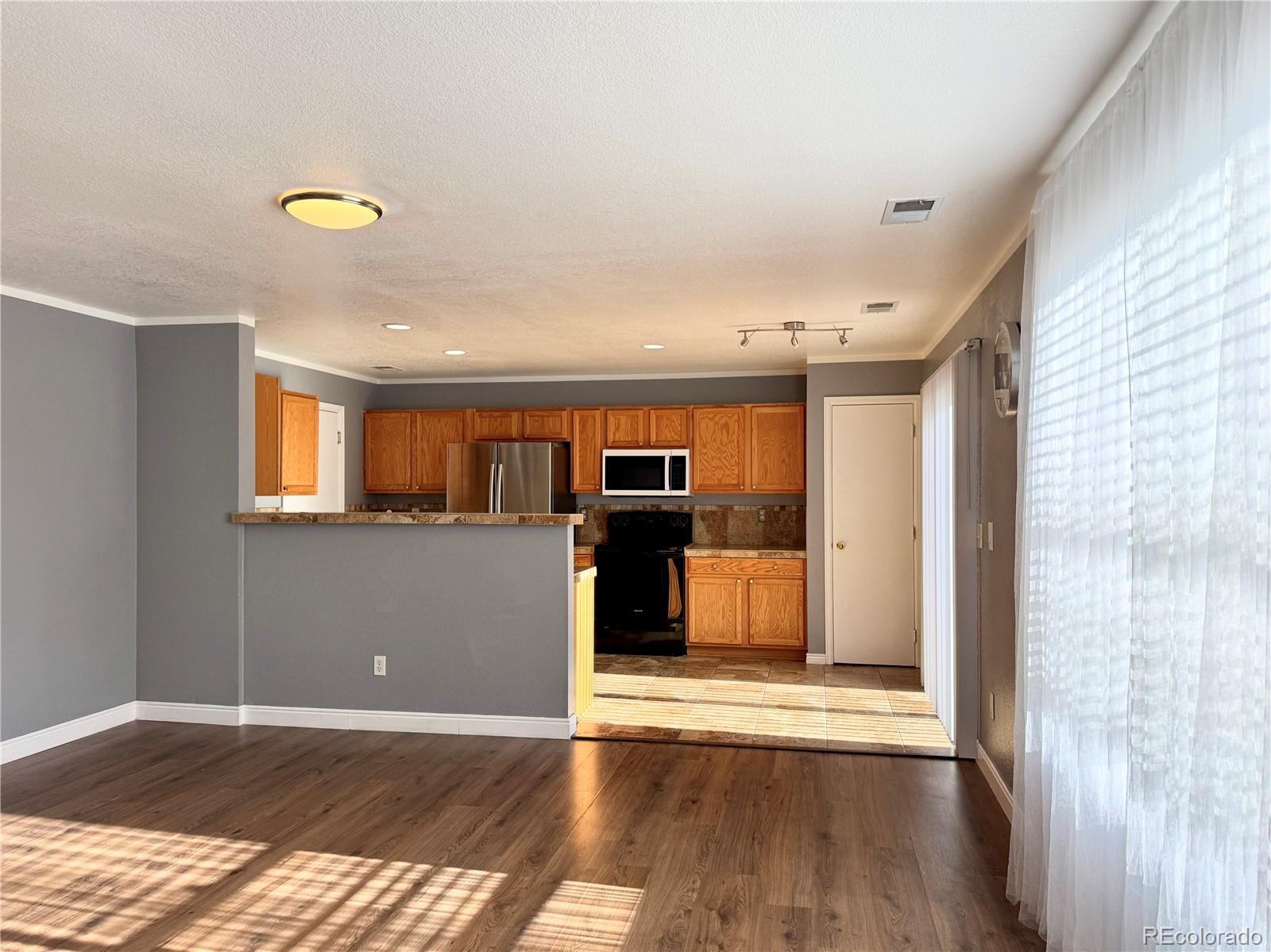 MLS Image #5 for 21984 e crestline lane,aurora, Colorado