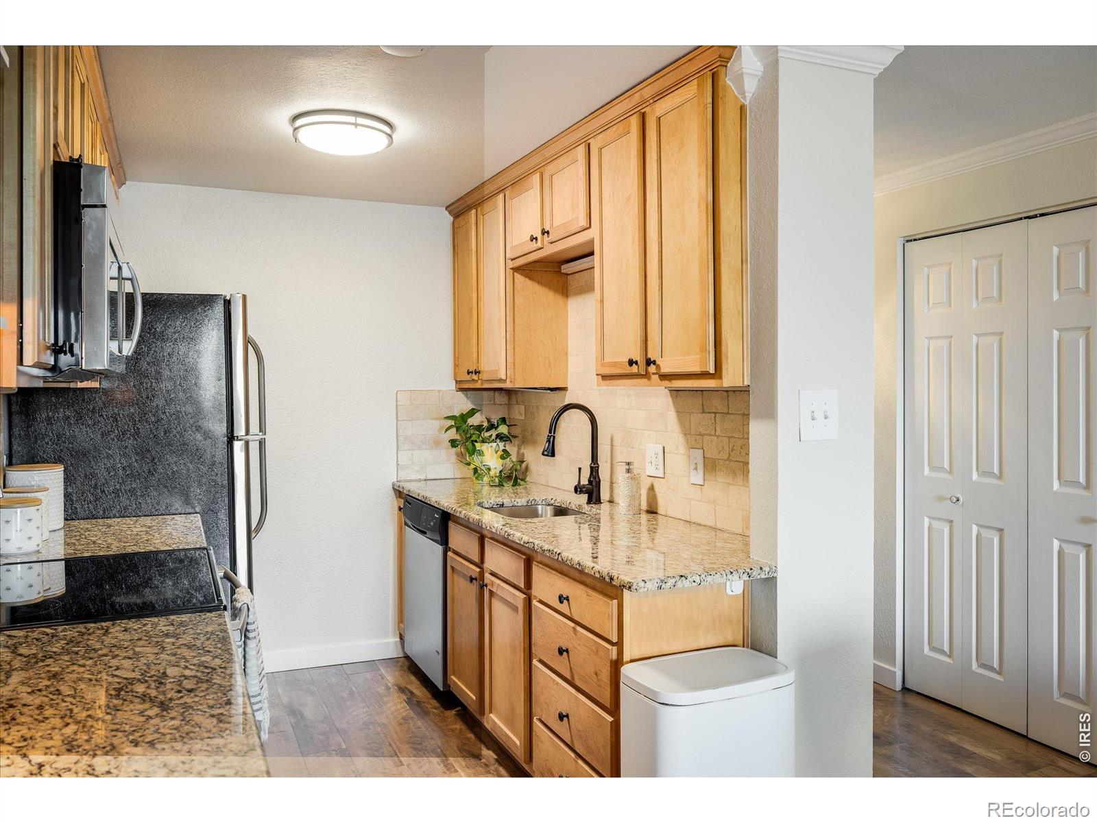 MLS Image #10 for 3047 w 47th avenue,denver, Colorado