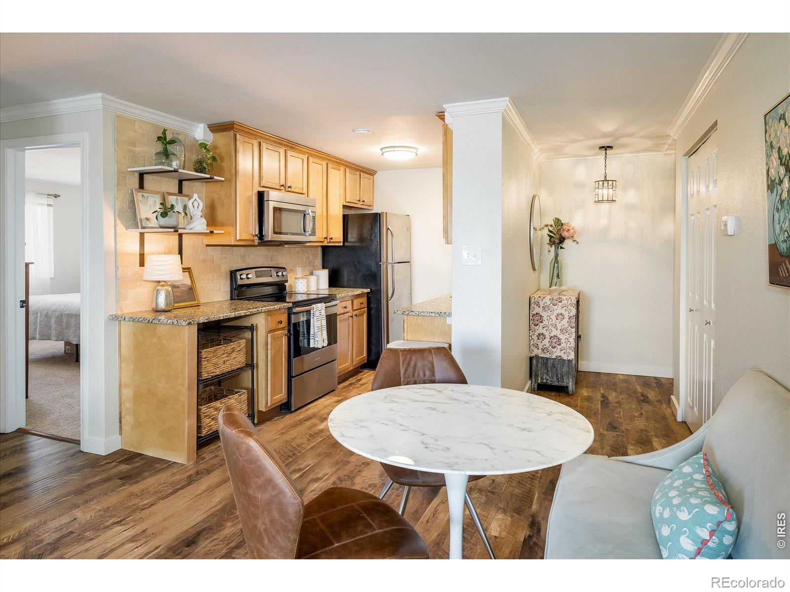 MLS Image #9 for 3047 w 47th avenue,denver, Colorado