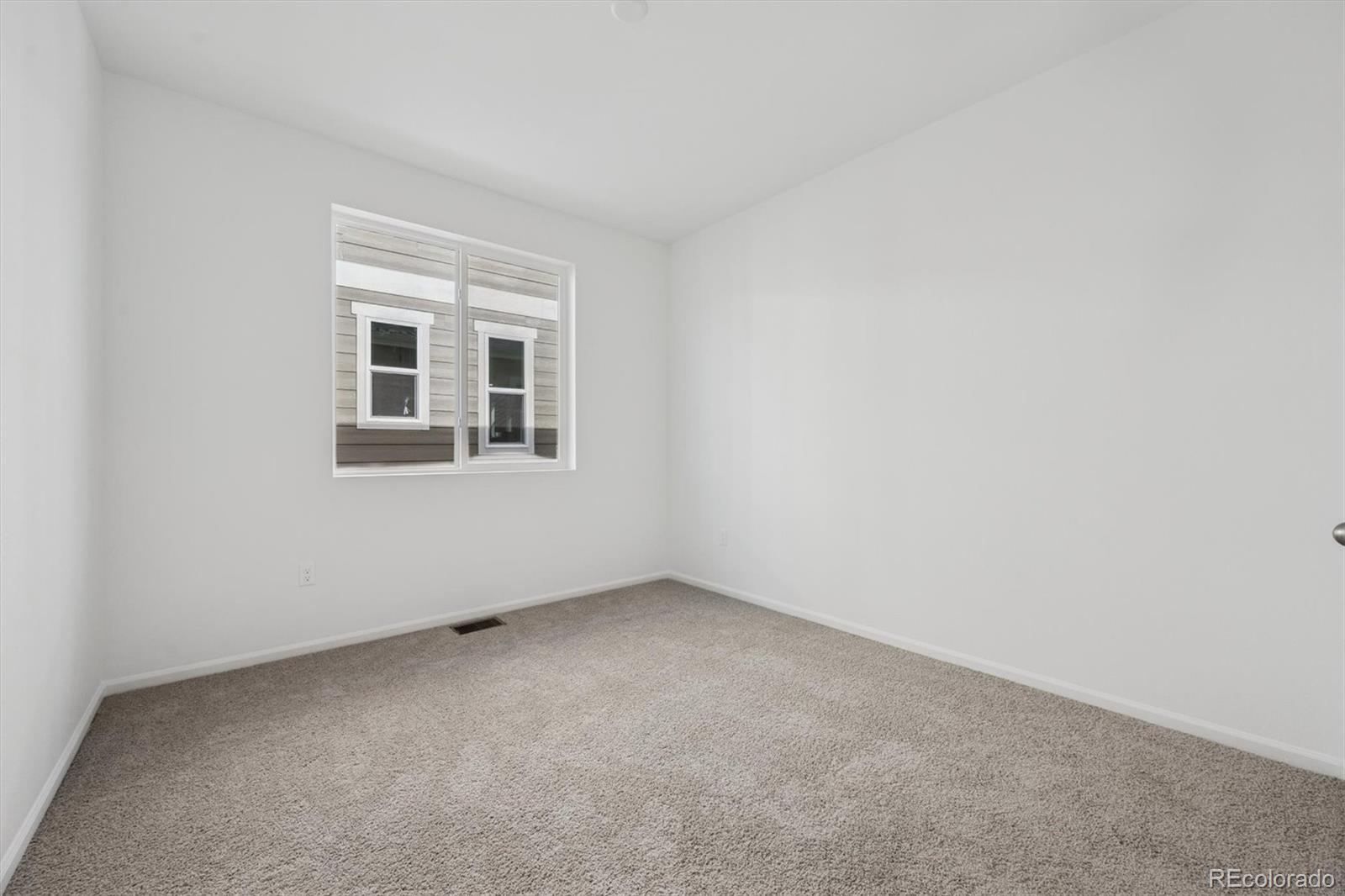 MLS Image #12 for 386  lake granby avenue,brighton, Colorado
