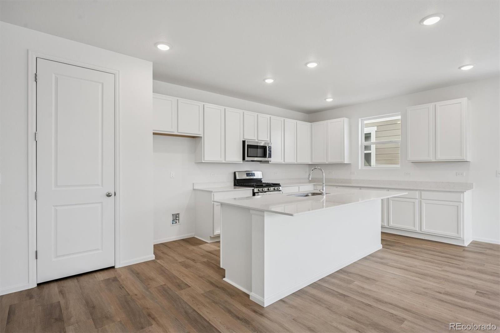 MLS Image #6 for 386  lake granby avenue,brighton, Colorado