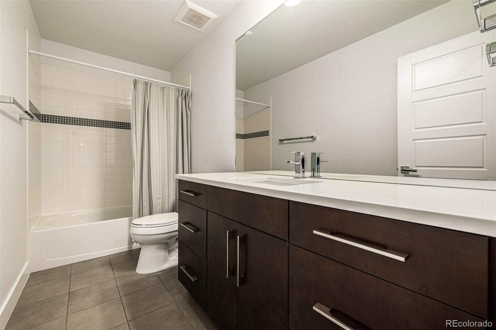 MLS Image #23 for 8565 e 50th drive,denver, Colorado