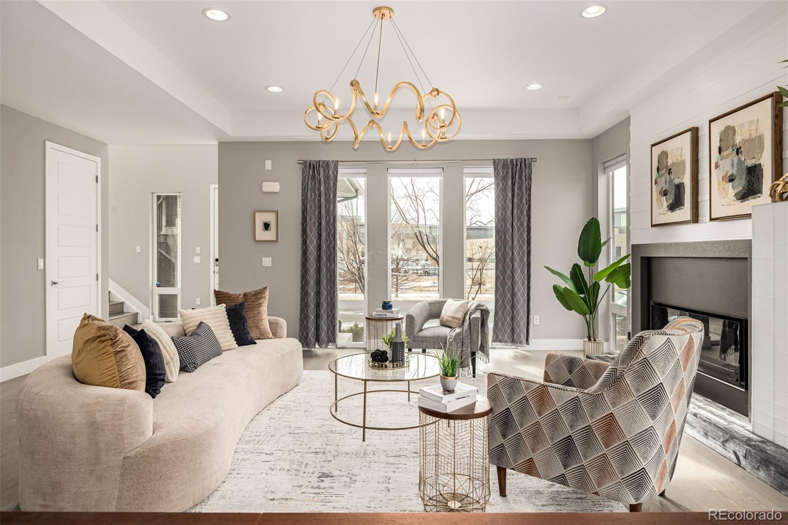 MLS Image #6 for 8565 e 50th drive,denver, Colorado