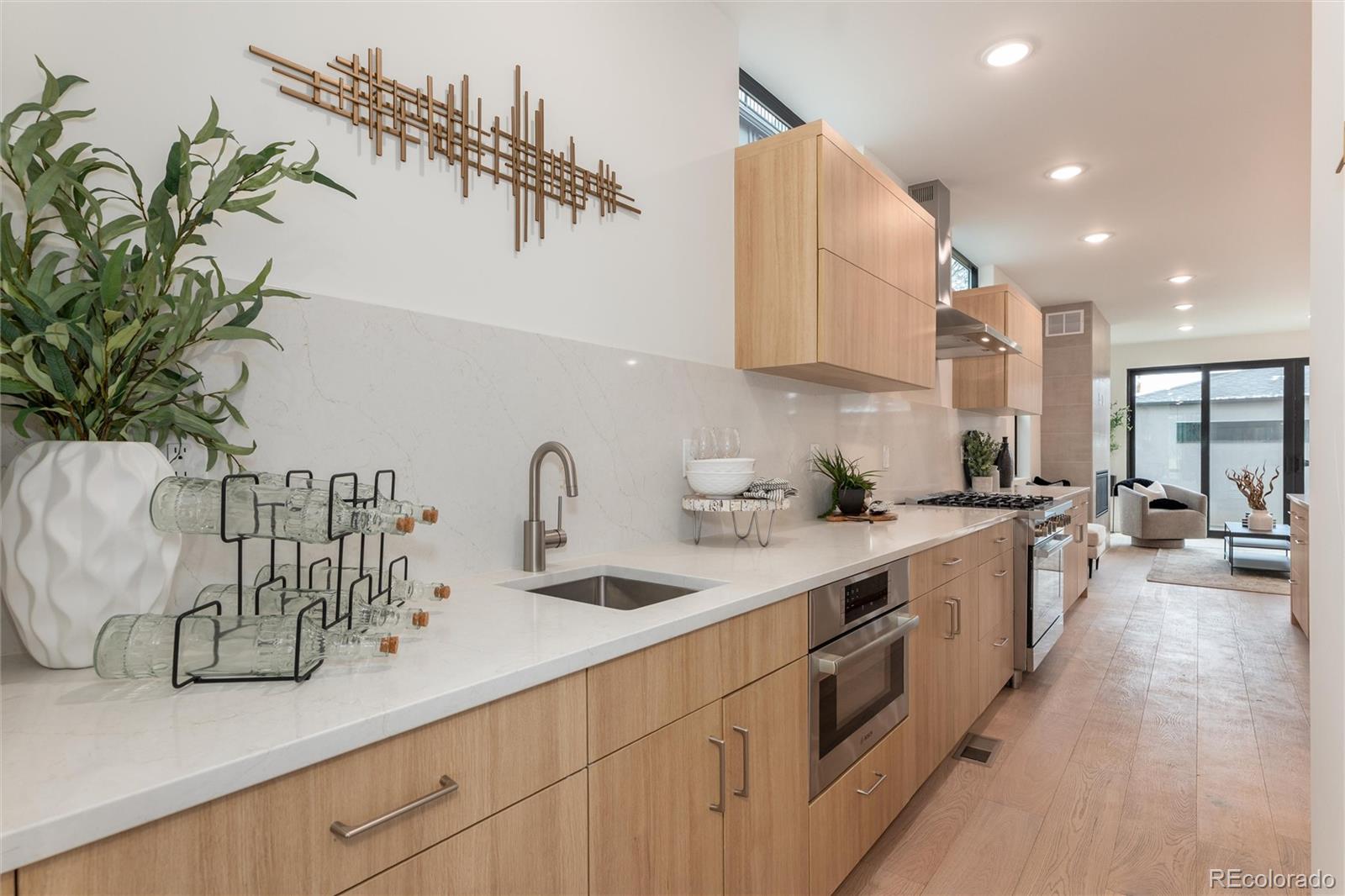 MLS Image #7 for 2186  king street,denver, Colorado