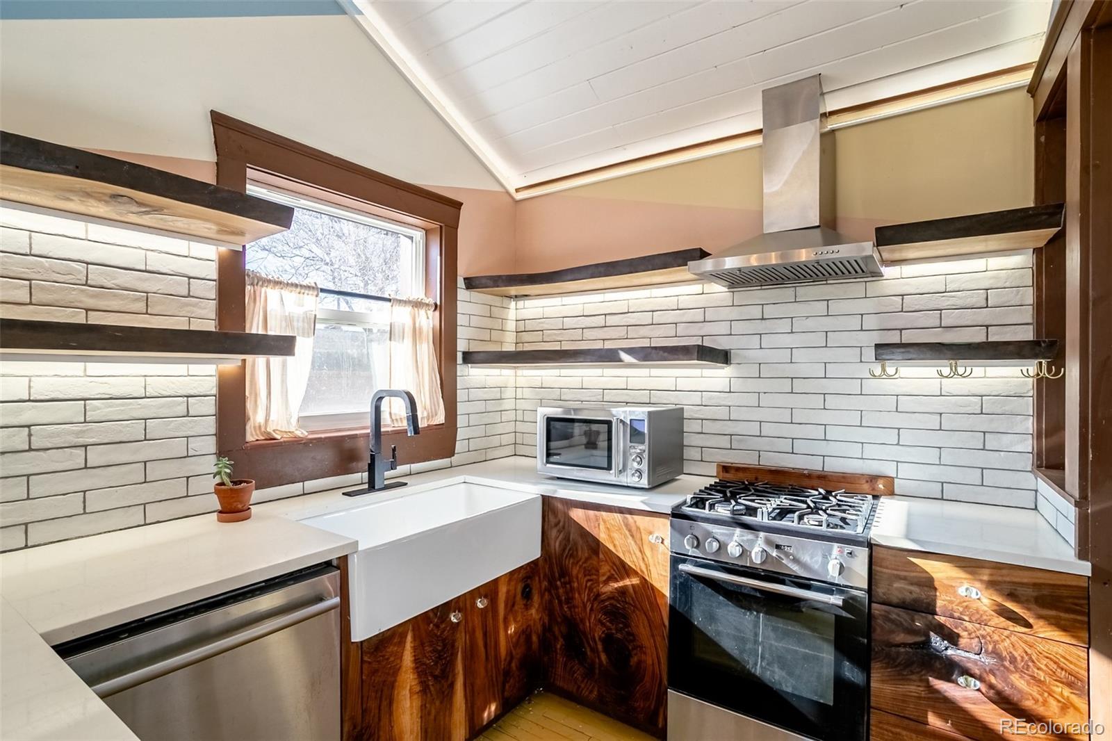 MLS Image #10 for 3335  dexter street,denver, Colorado