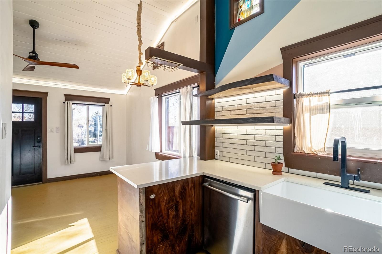 MLS Image #11 for 3335  dexter street,denver, Colorado
