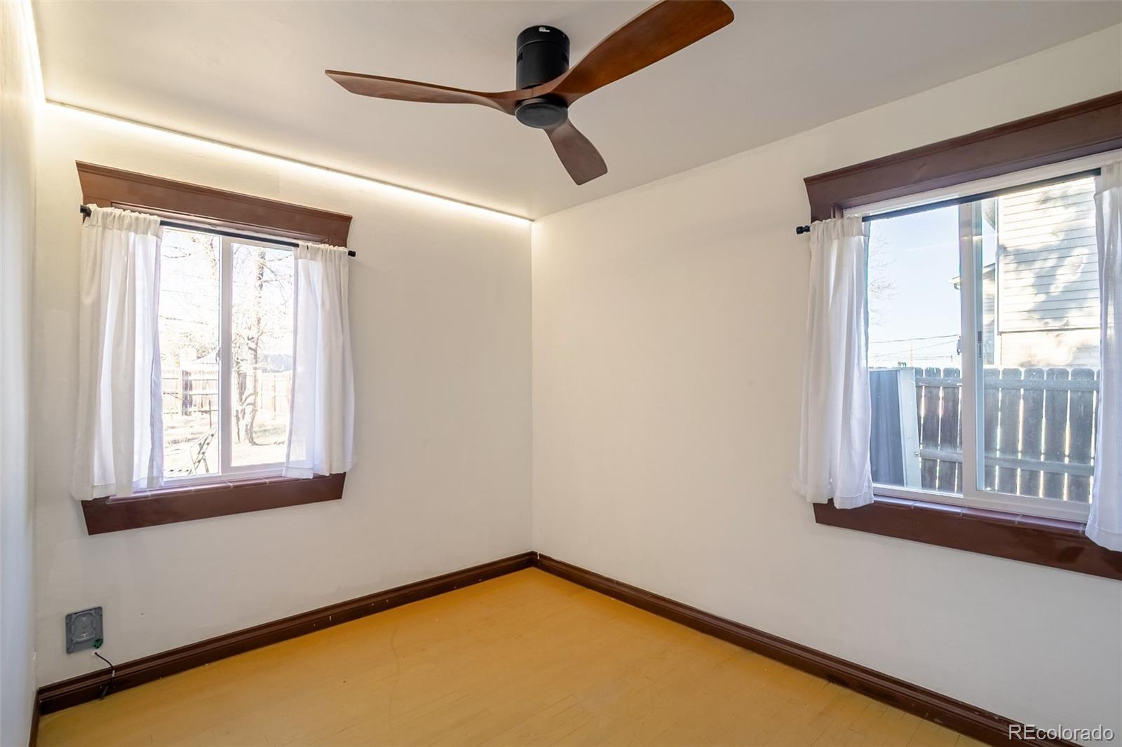 MLS Image #18 for 3335  dexter street,denver, Colorado