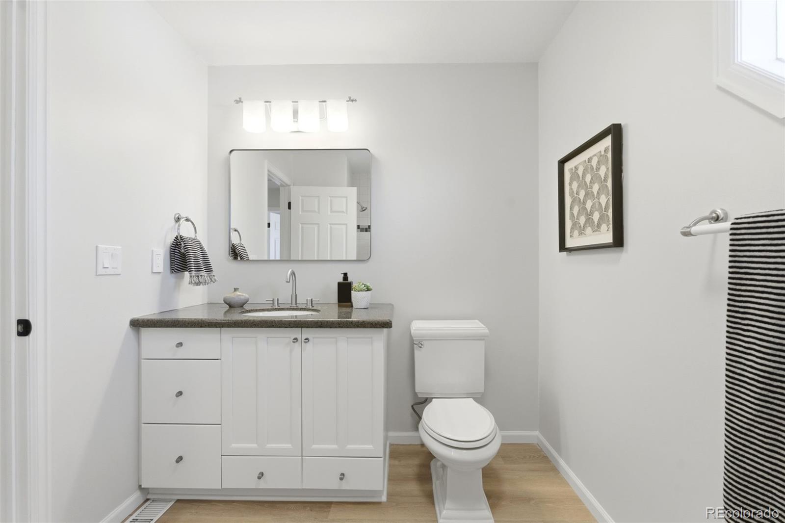 MLS Image #31 for 7061 s glencoe court,centennial, Colorado