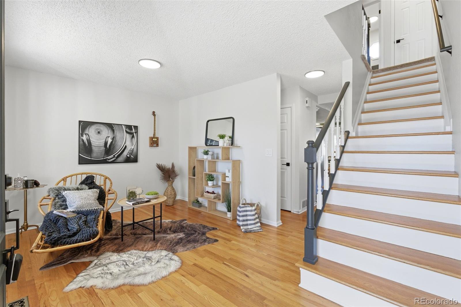 MLS Image #5 for 7061 s glencoe court,centennial, Colorado