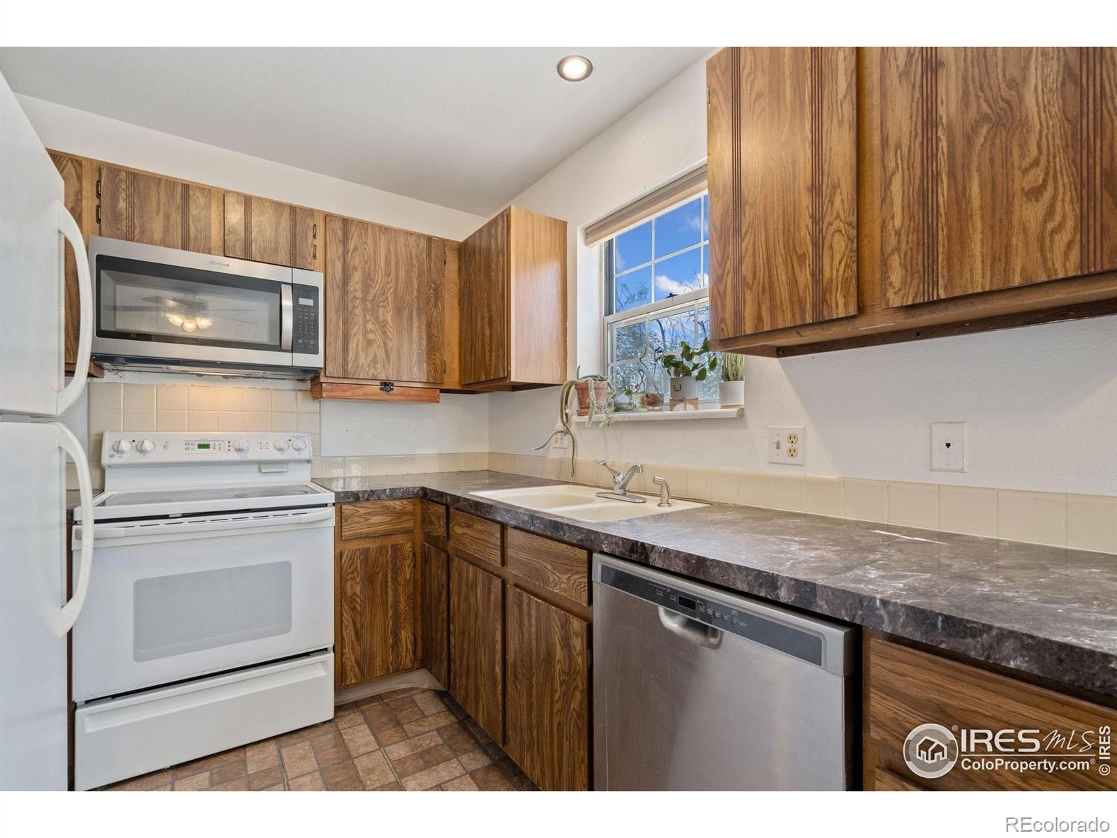 MLS Image #7 for 3200  azalea drive,fort collins, Colorado
