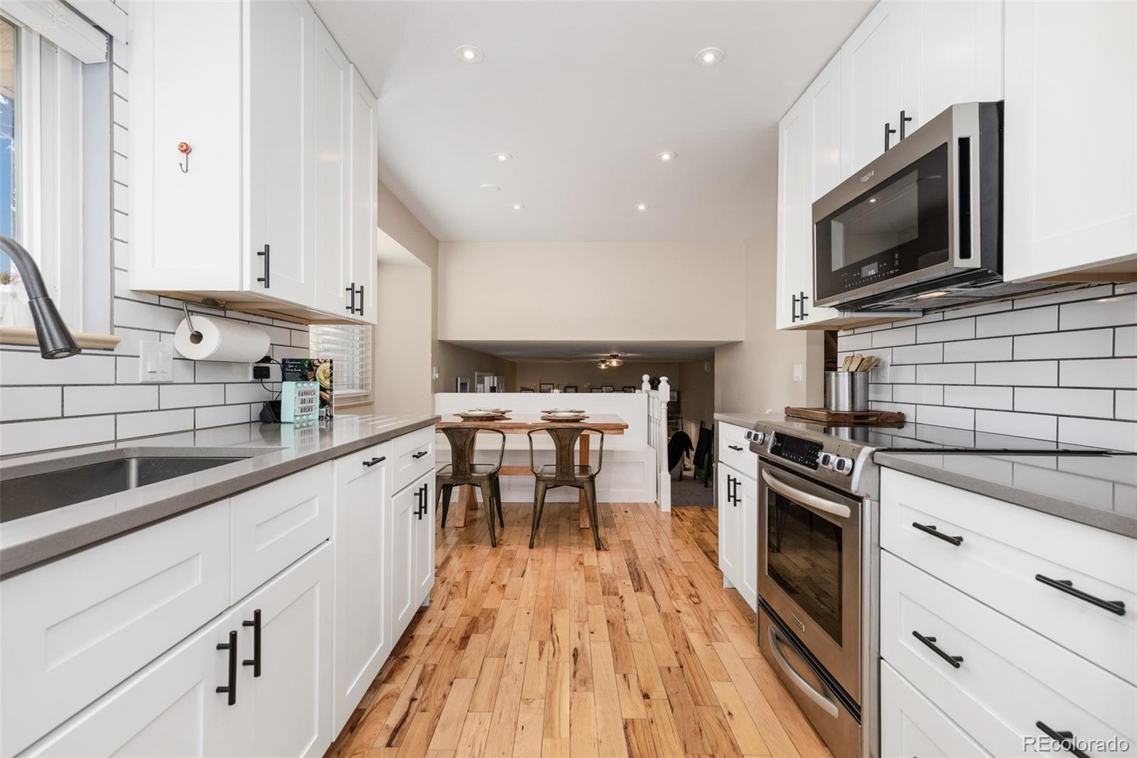 MLS Image #10 for 7386 s bannock drive,littleton, Colorado