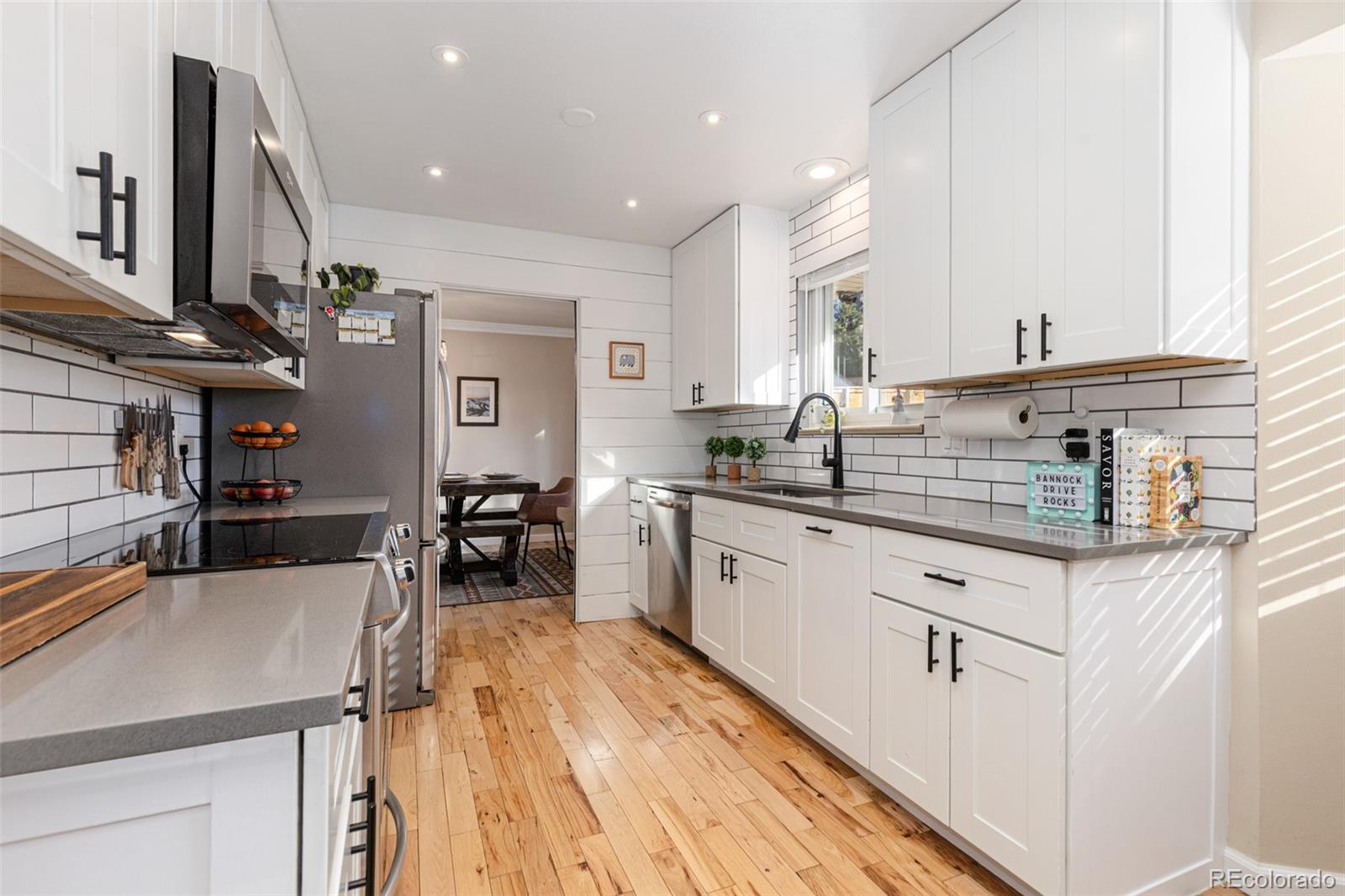MLS Image #12 for 7386 s bannock drive,littleton, Colorado