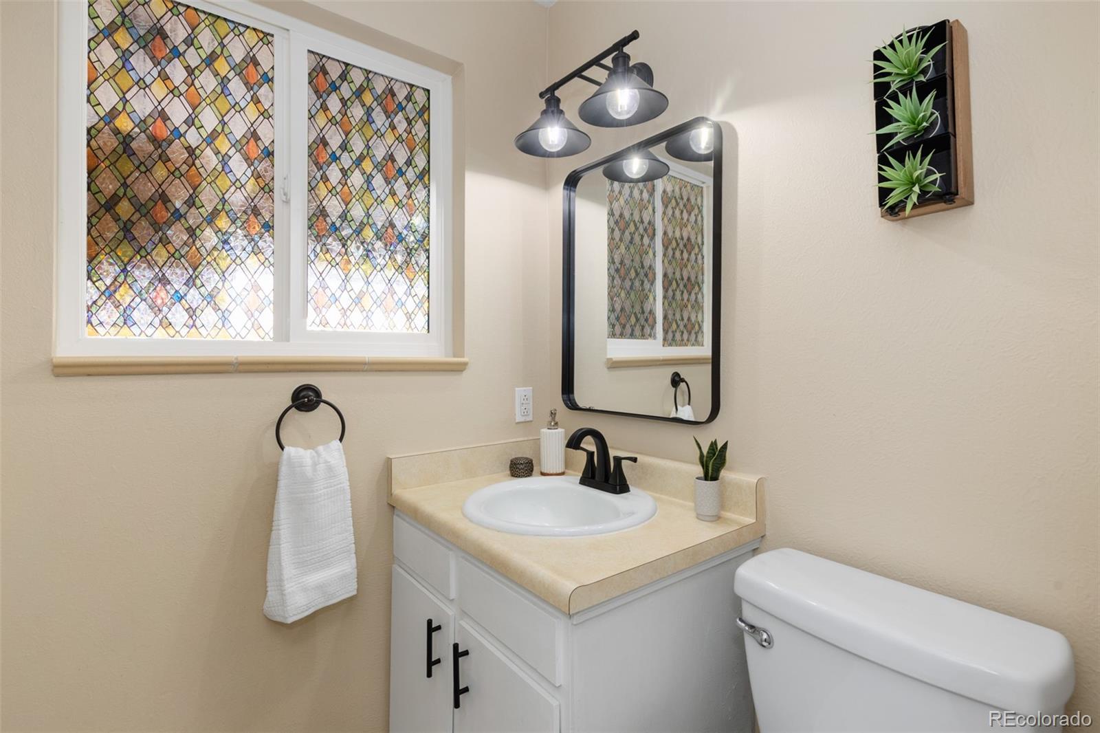 MLS Image #28 for 7386 s bannock drive,littleton, Colorado