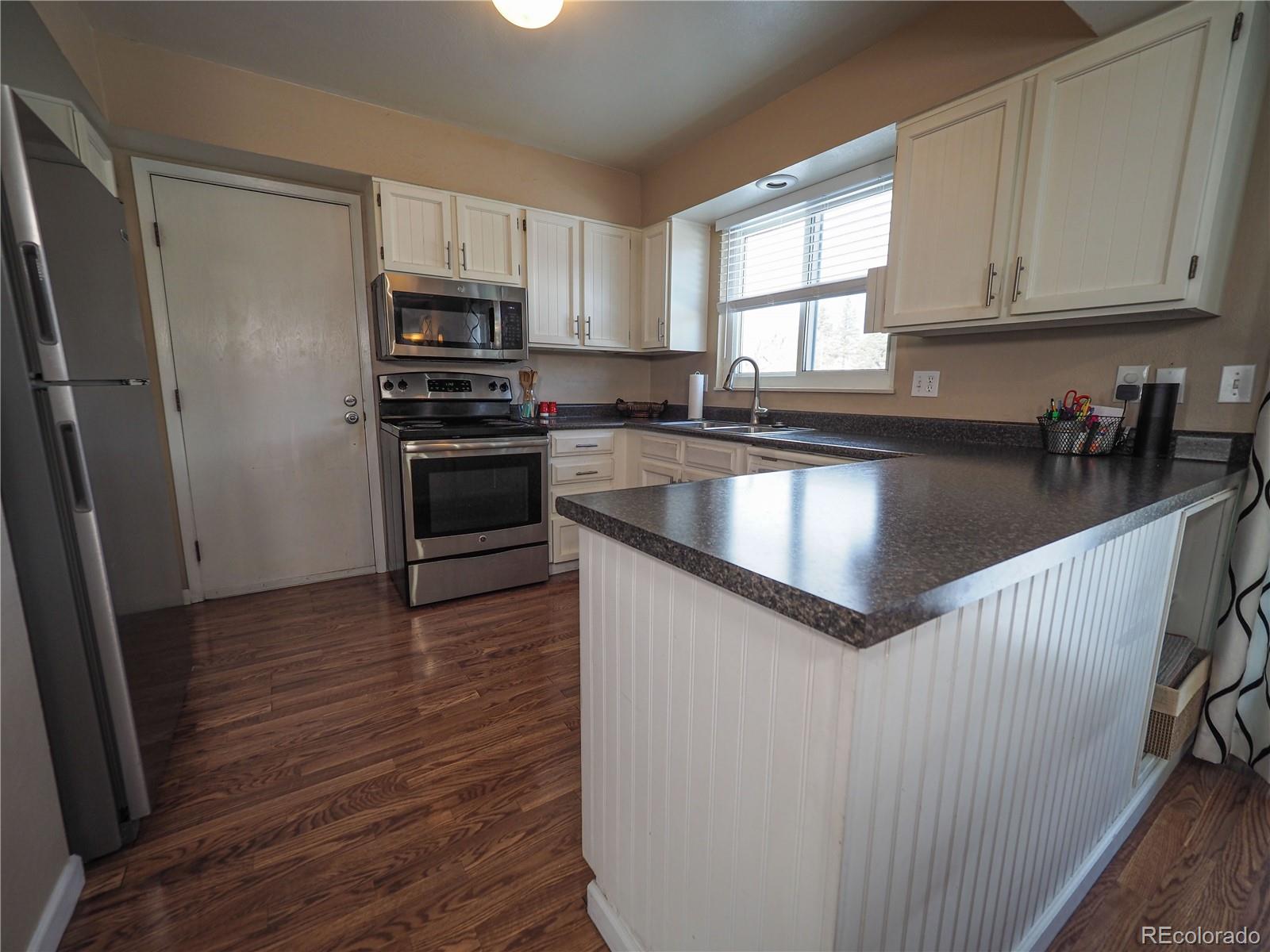 MLS Image #8 for 14529 e tufts avenue,aurora, Colorado