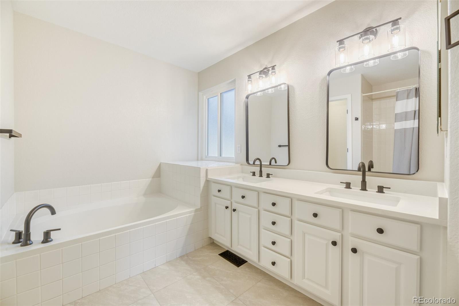 MLS Image #20 for 10707 w cooper drive,littleton, Colorado