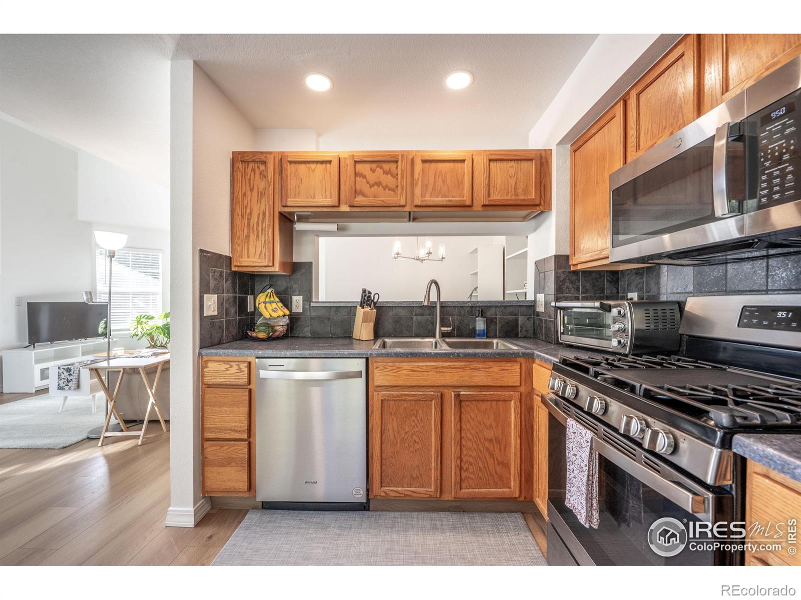 MLS Image #11 for 805  summer hawk drive,longmont, Colorado