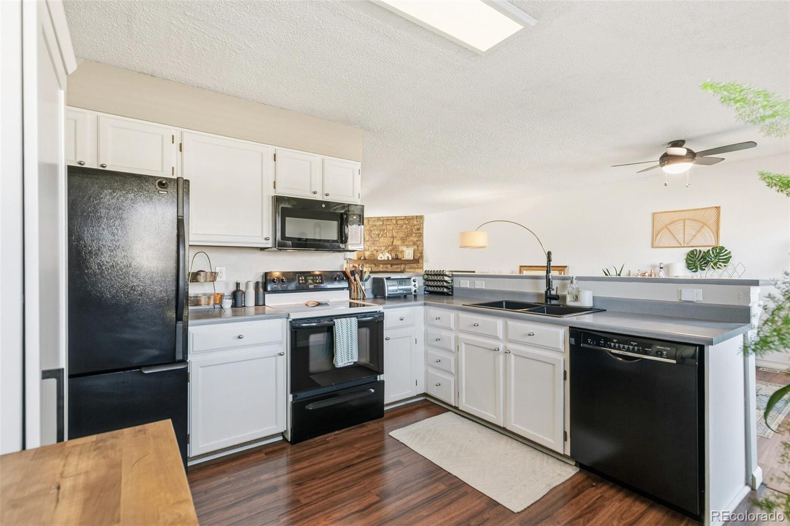 MLS Image #15 for 8731 w cornell avenue 6,lakewood, Colorado
