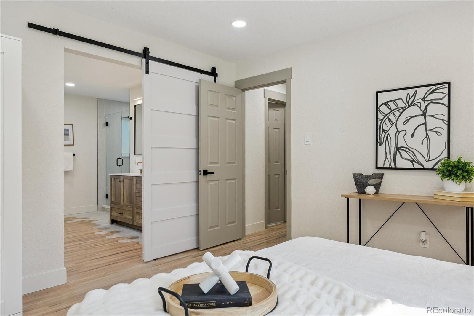 MLS Image #14 for 707 w easter avenue,littleton, Colorado