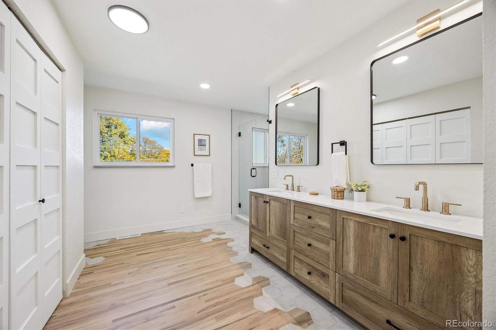 MLS Image #15 for 707 w easter avenue,littleton, Colorado