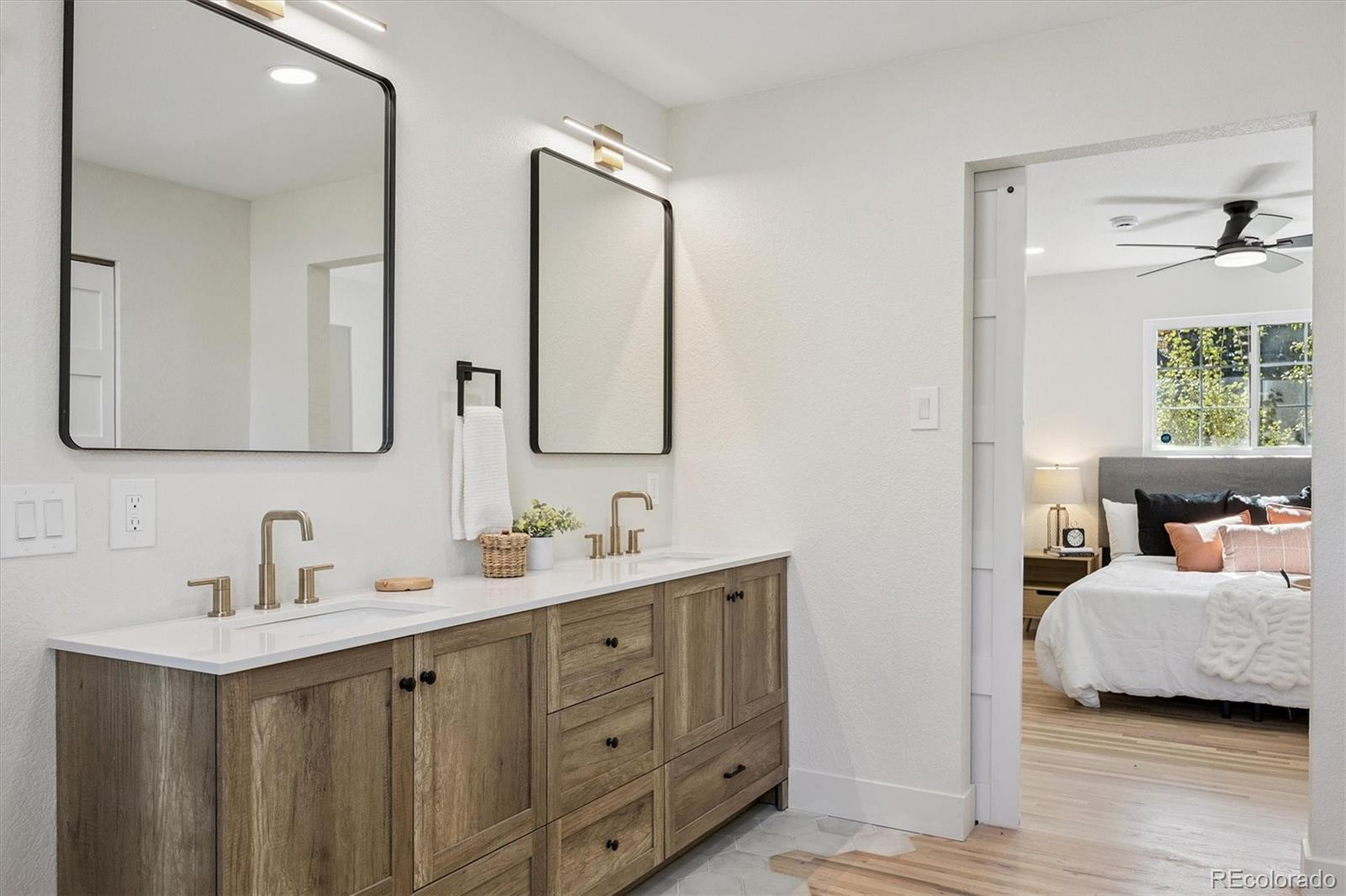 MLS Image #16 for 707 w easter avenue,littleton, Colorado