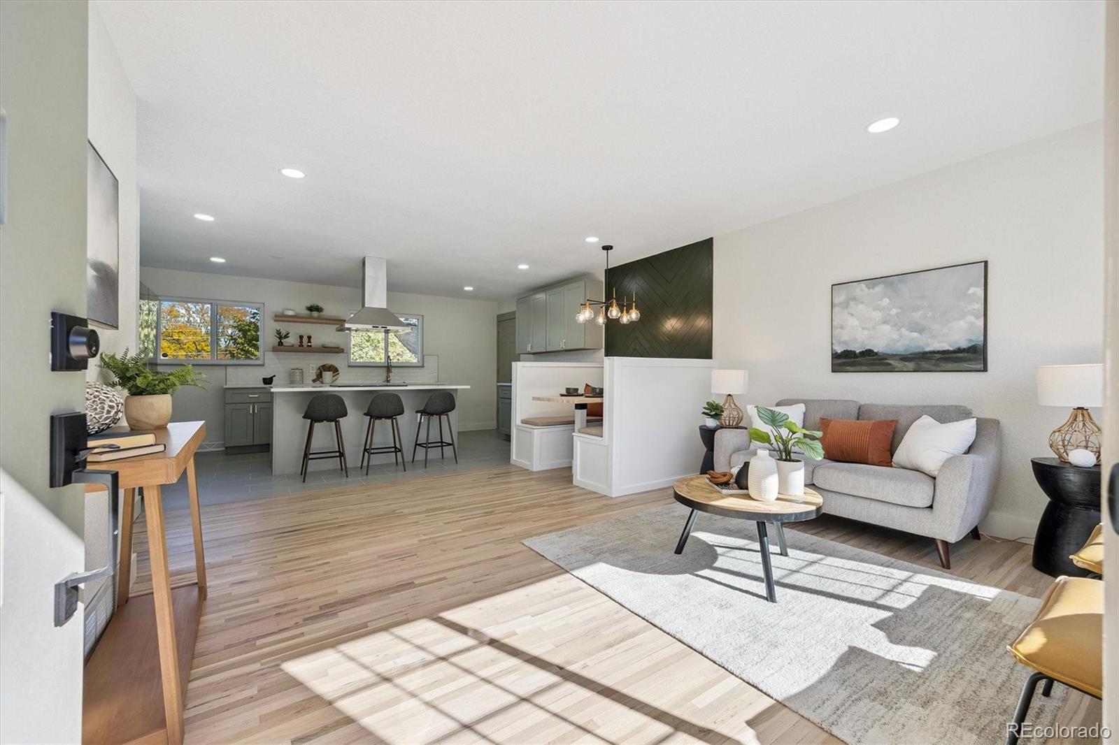 MLS Image #2 for 707 w easter avenue,littleton, Colorado
