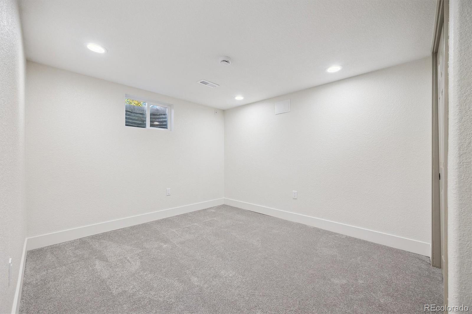 MLS Image #24 for 707 w easter avenue,littleton, Colorado
