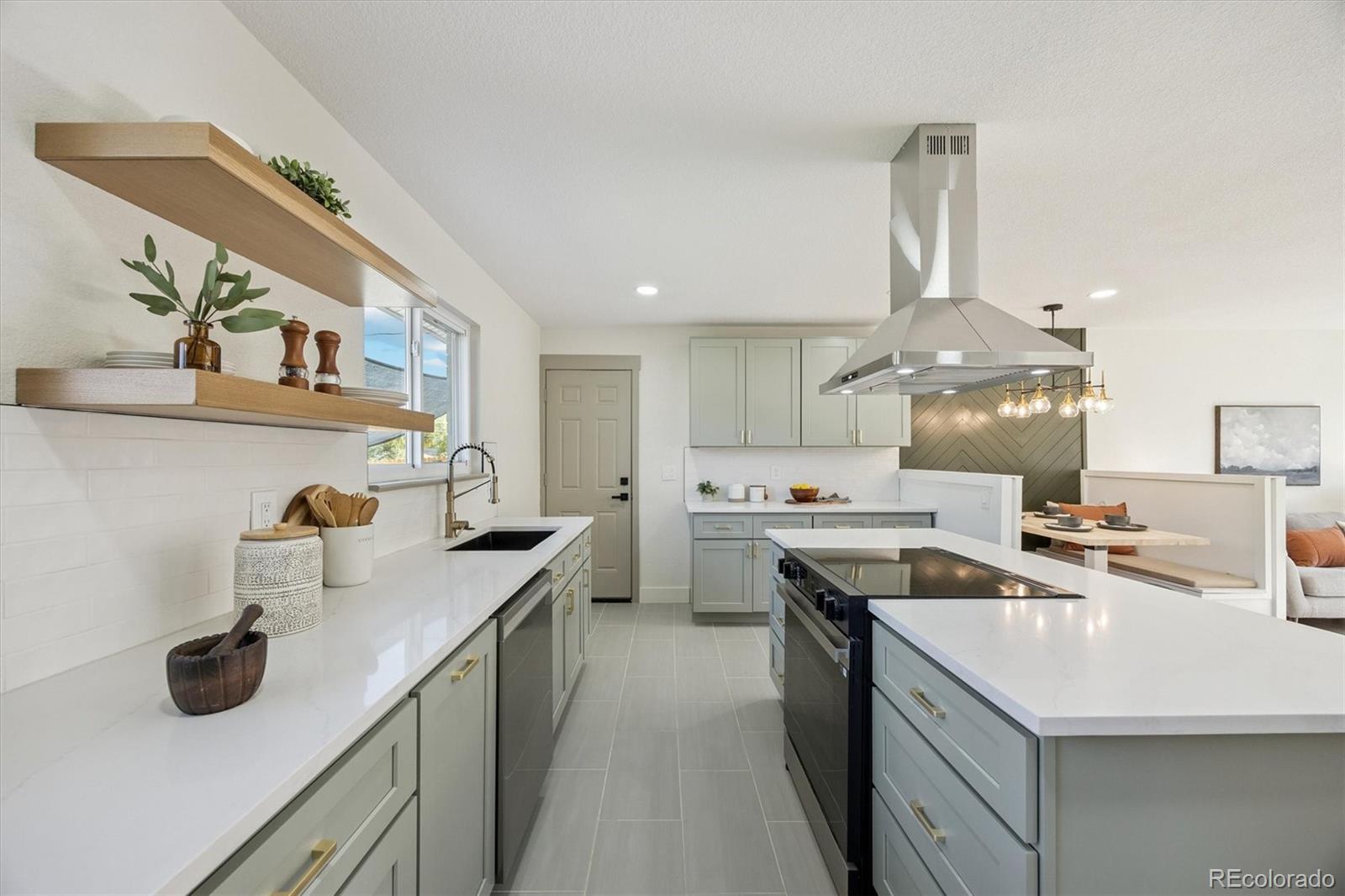 MLS Image #8 for 707 w easter avenue,littleton, Colorado