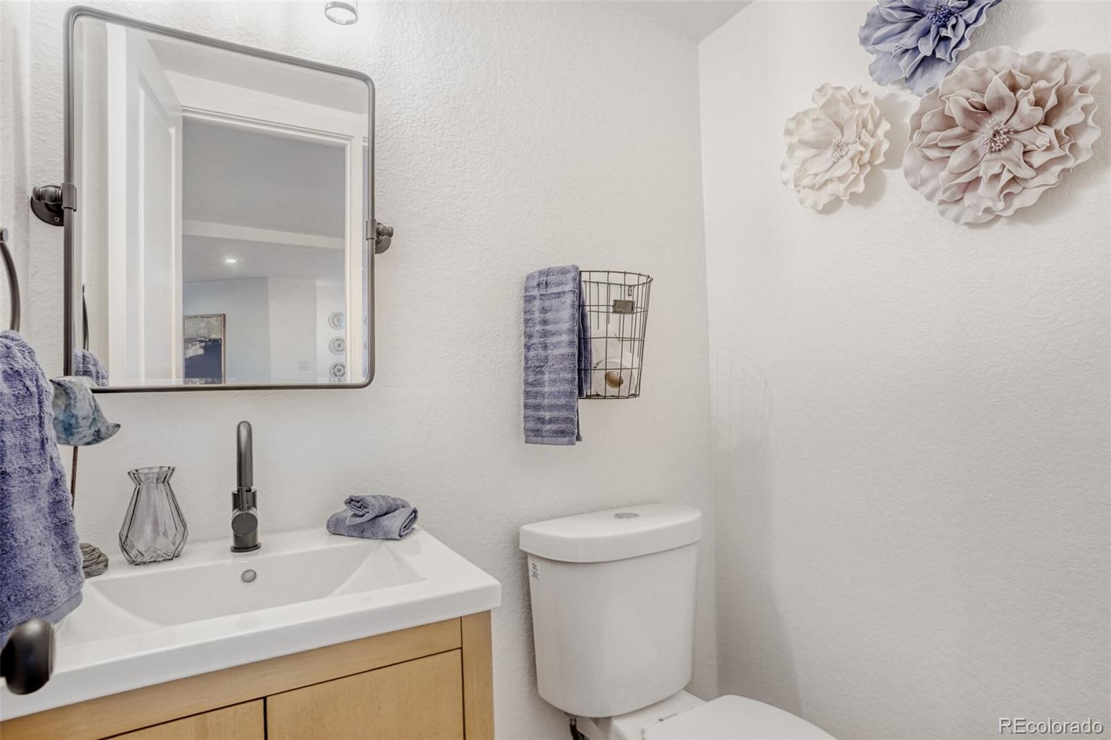MLS Image #18 for 3670 n glencoe street,denver, Colorado