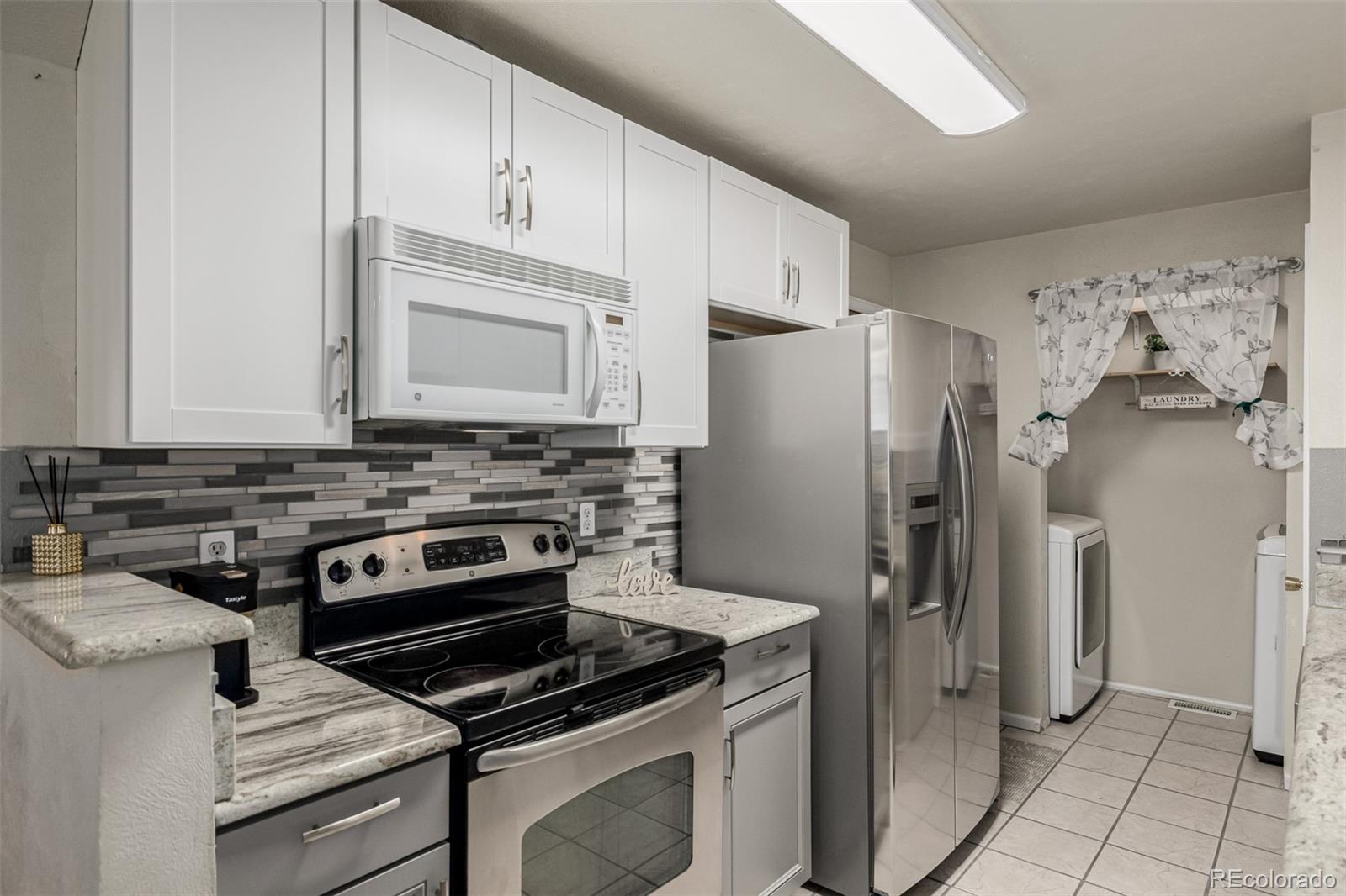 MLS Image #15 for 7624  gray way,arvada, Colorado