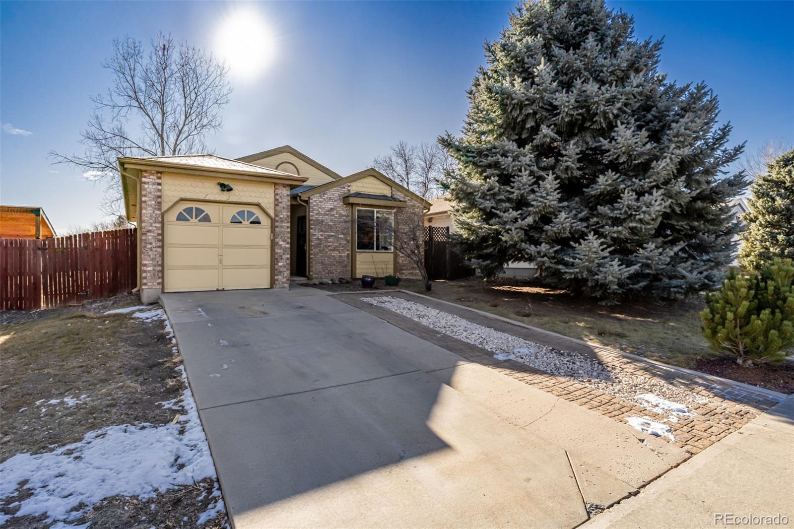 MLS Image #2 for 7624  gray way,arvada, Colorado
