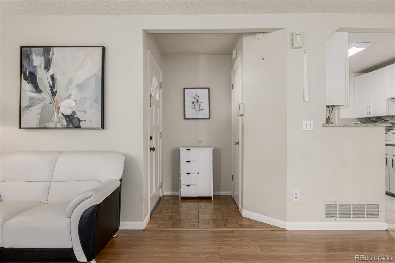 MLS Image #8 for 7624  gray way,arvada, Colorado