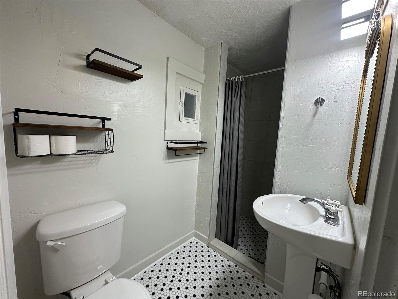 MLS Image #9 for 665 s hazel court,denver, Colorado