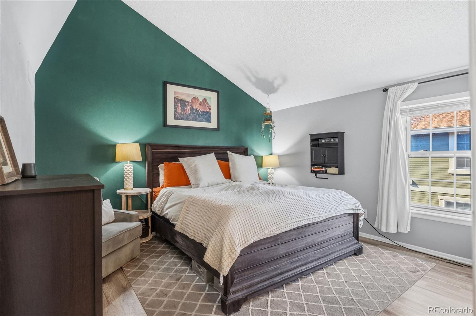 MLS Image #11 for 2061 s helena street d,aurora, Colorado
