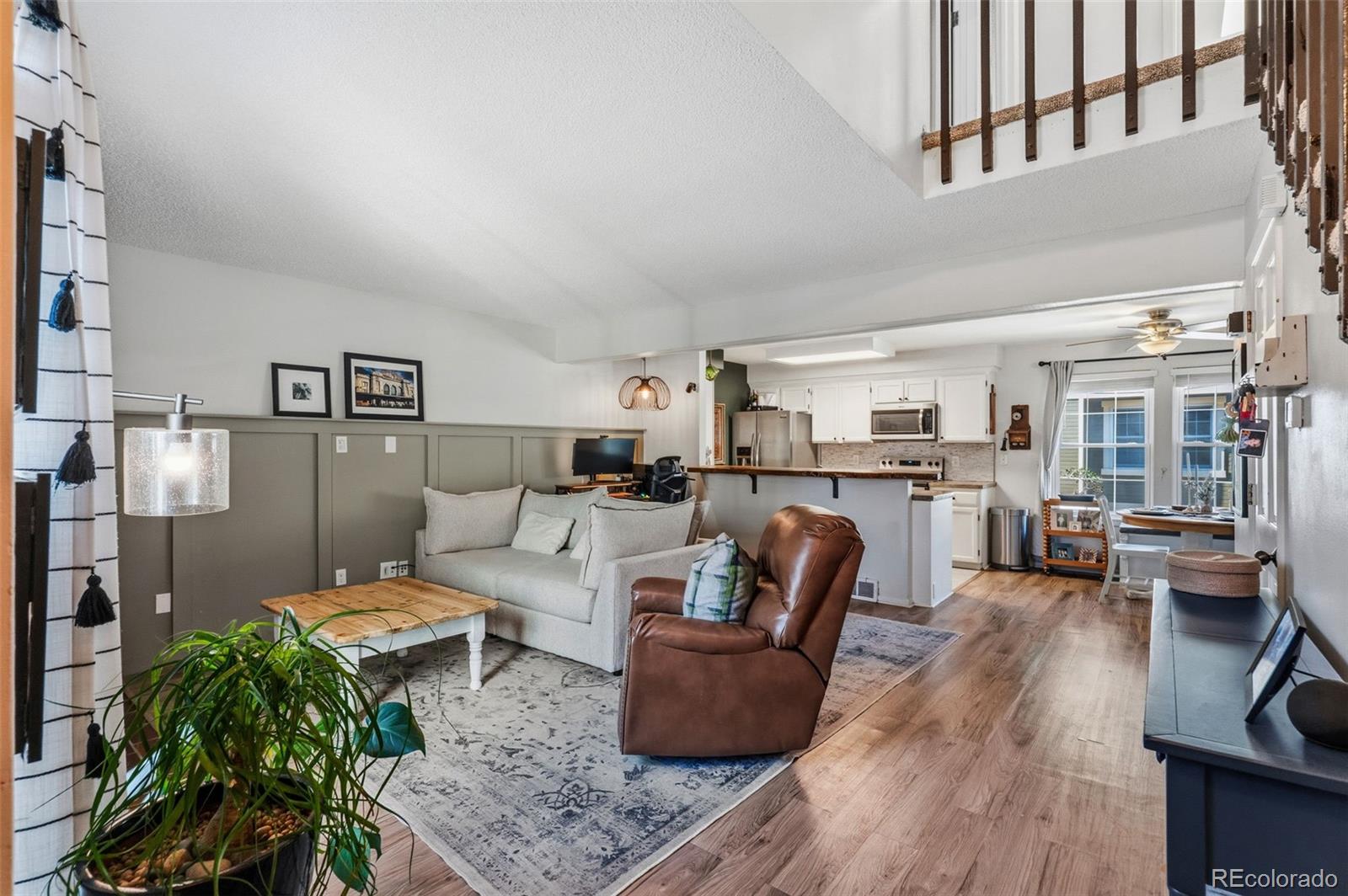 MLS Image #4 for 2061 s helena street d,aurora, Colorado