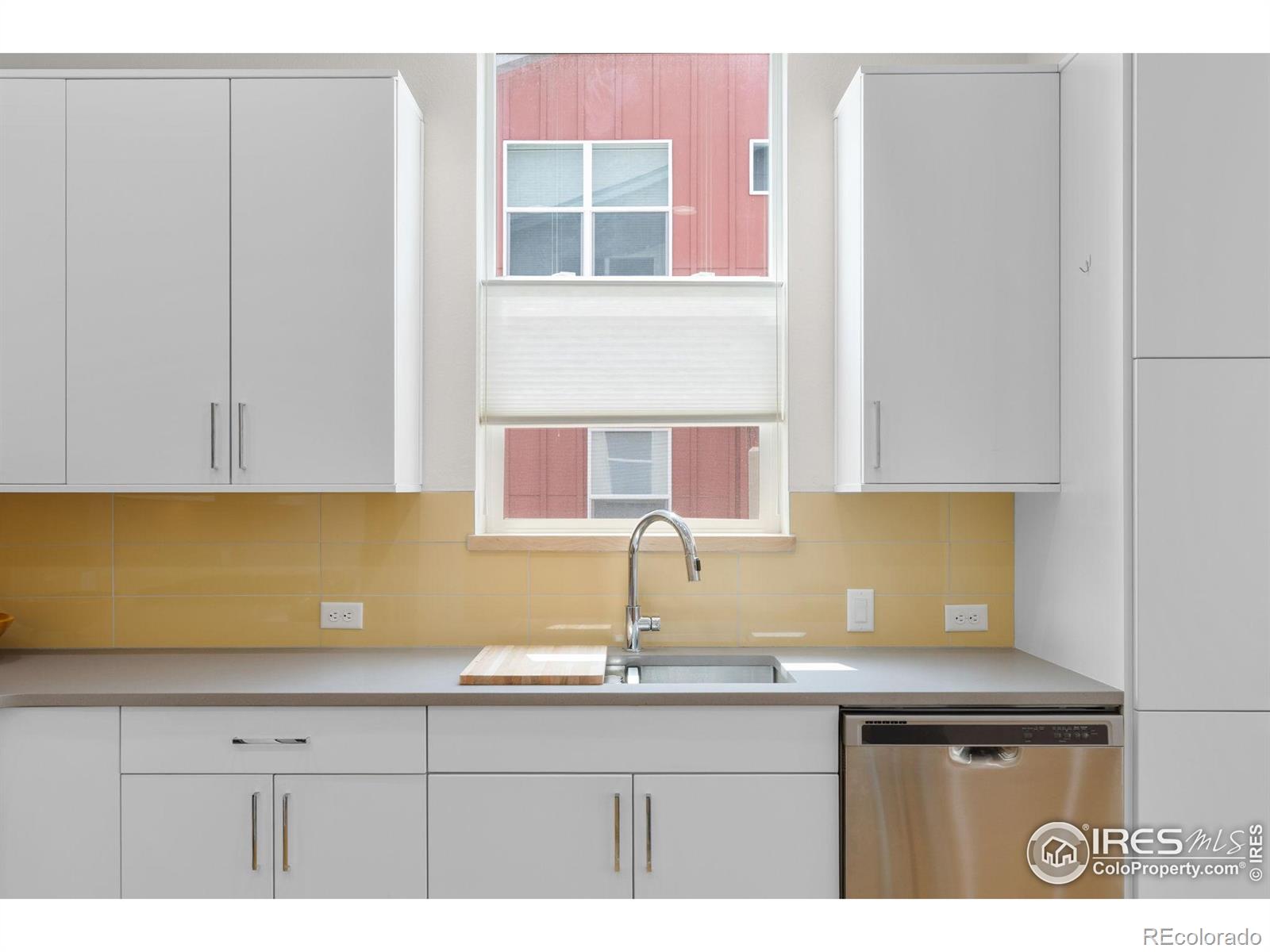 MLS Image #2 for 876  cimarron drive,lafayette, Colorado