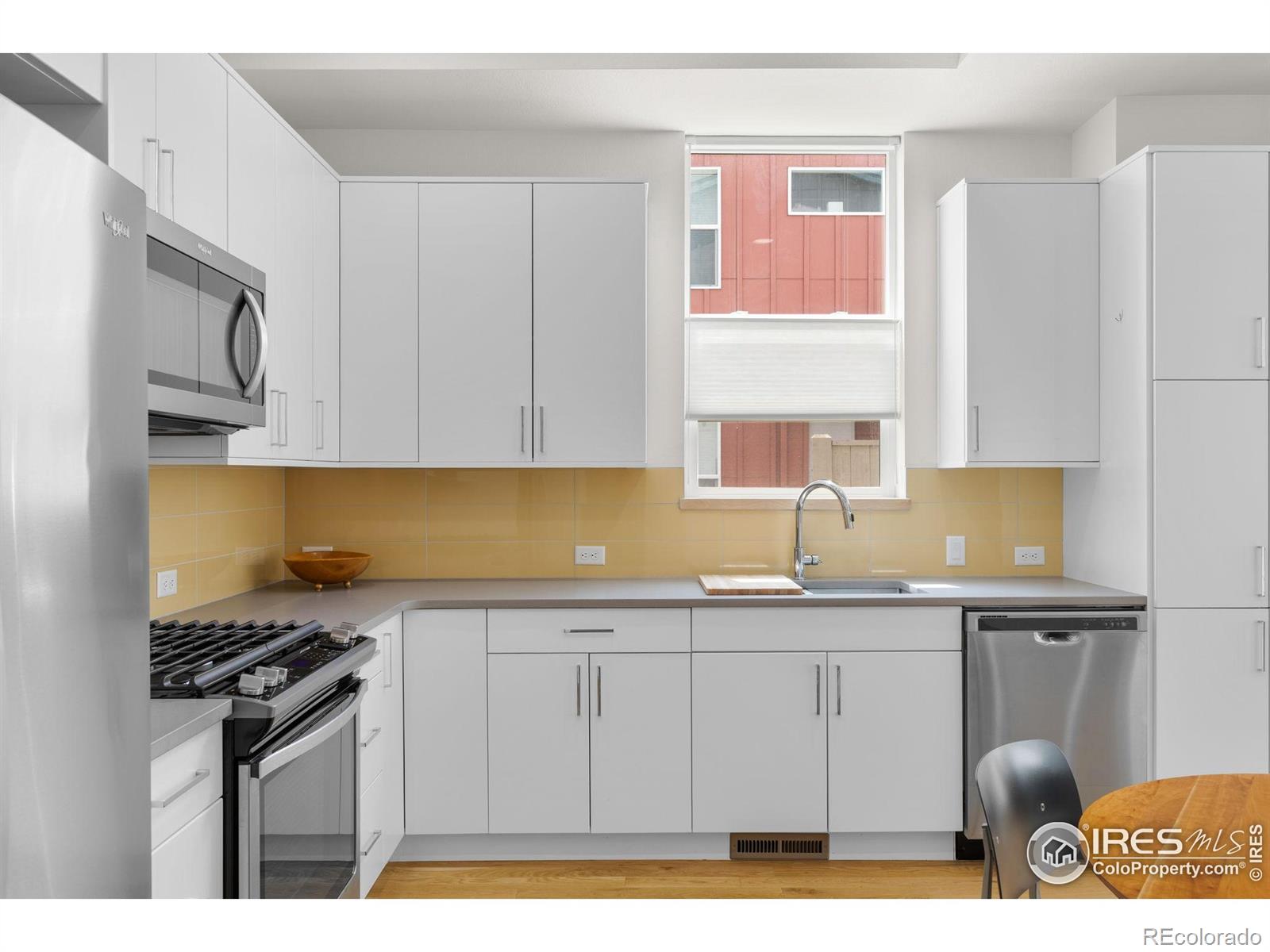 MLS Image #3 for 876  cimarron drive,lafayette, Colorado