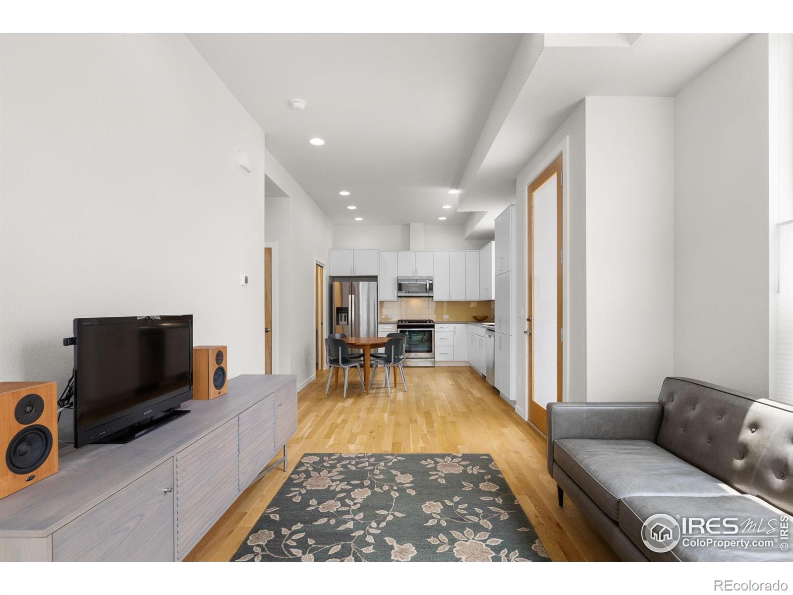 MLS Image #6 for 876  cimarron drive,lafayette, Colorado